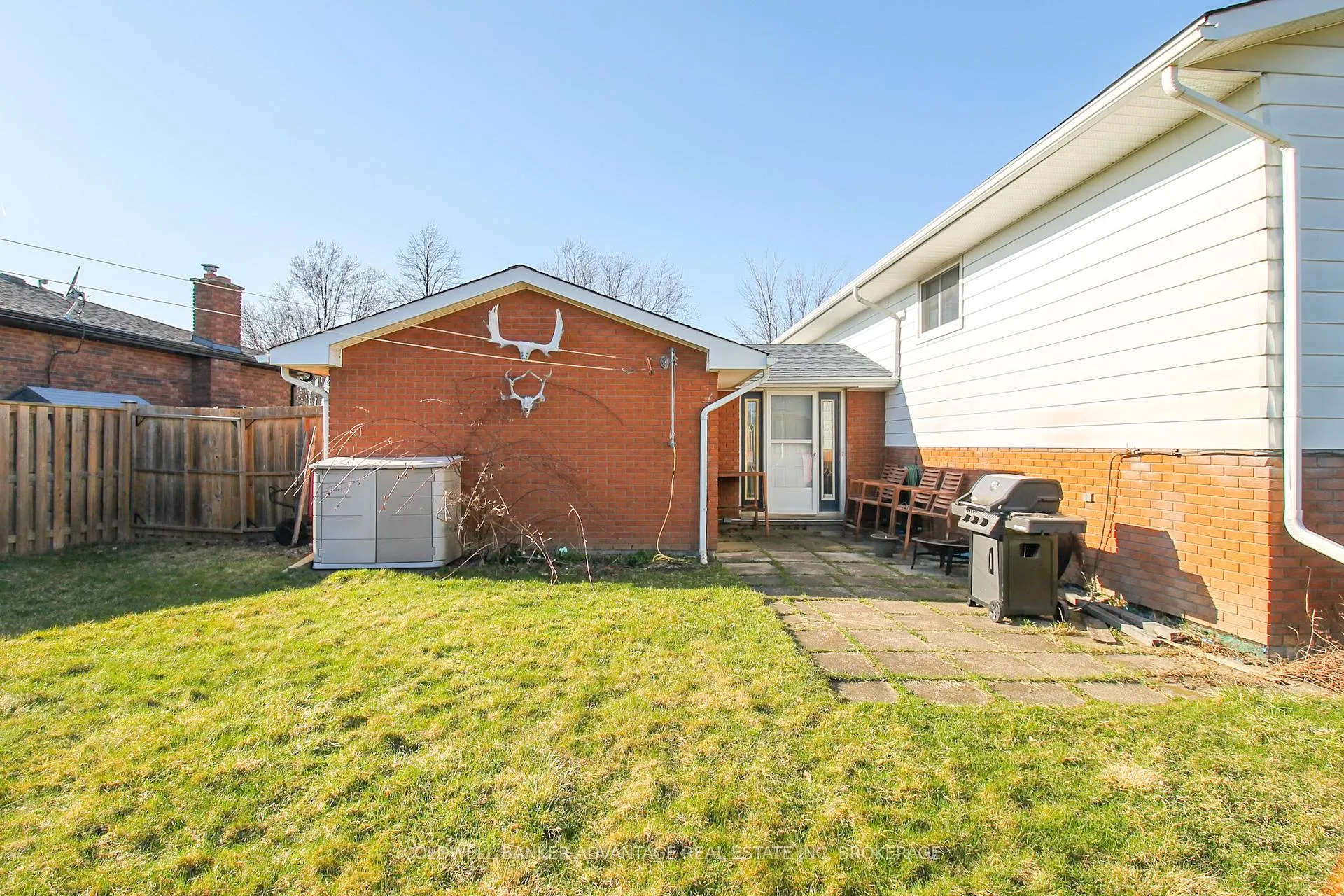 Photo 30 of 36 Wellbrook Boulevard, Welland, Prince Charles — HOMEH