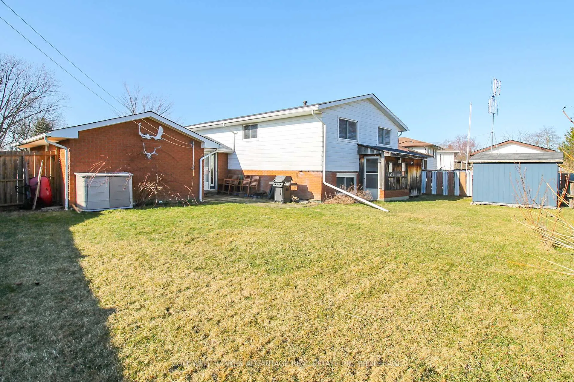 Photo 31 of 36 Wellbrook Boulevard, Welland, Prince Charles — HOMEH