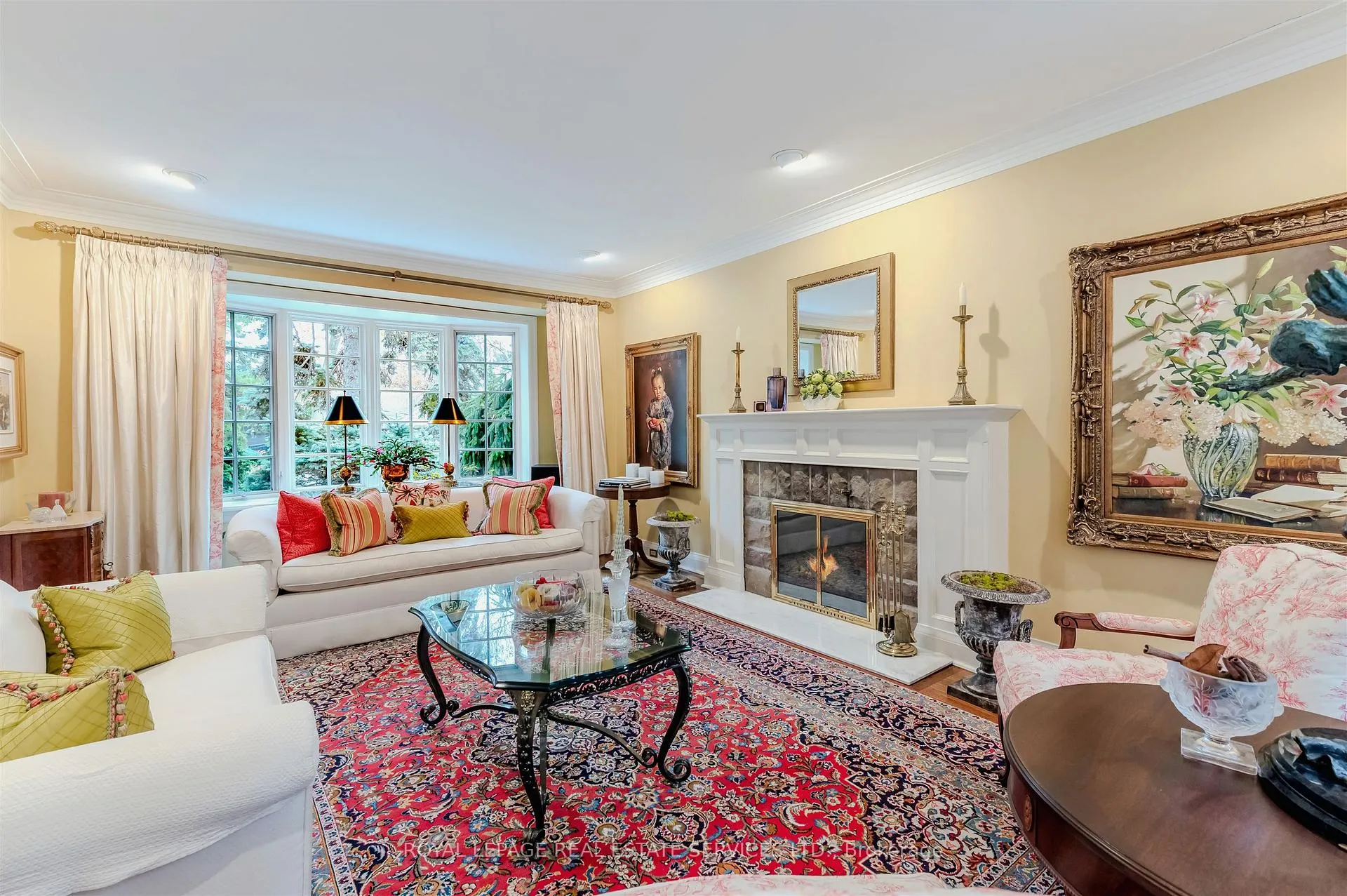 Photo 5 of 14 Riverside Crescent, Toronto, High Park-Swansea — HOMEH