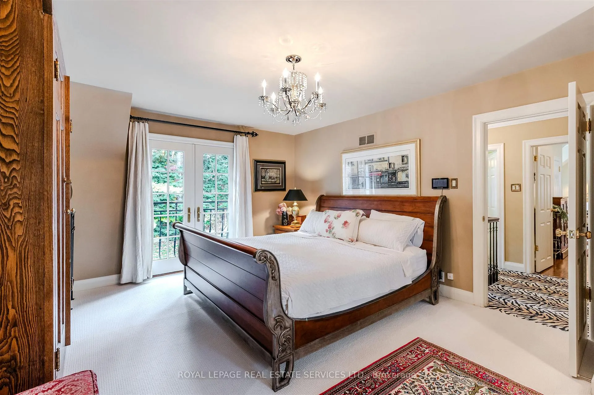 Photo 13 of 14 Riverside Crescent, Toronto, High Park-Swansea — HOMEH
