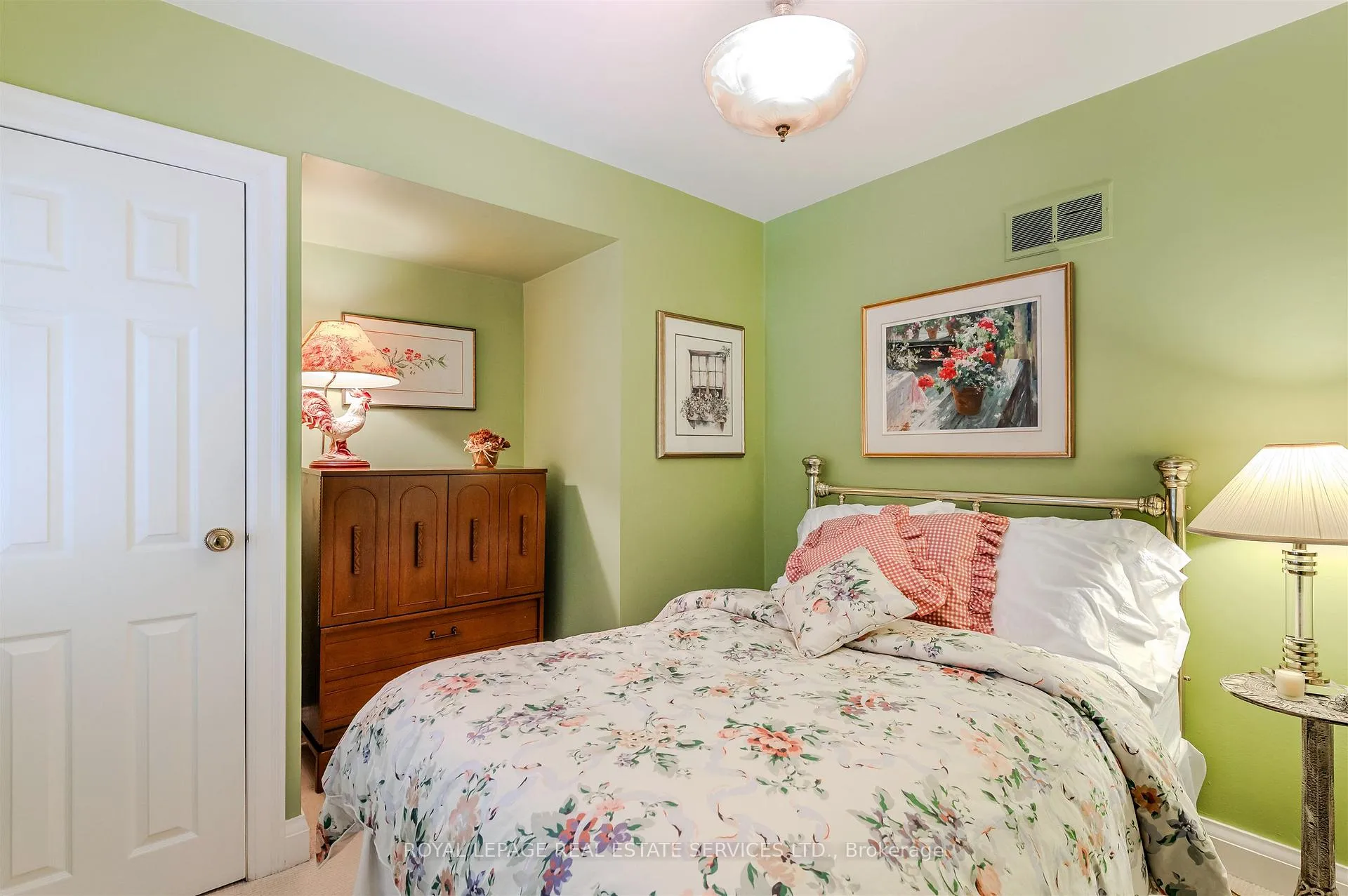 Photo 20 of 14 Riverside Crescent, Toronto, High Park-Swansea — HOMEH