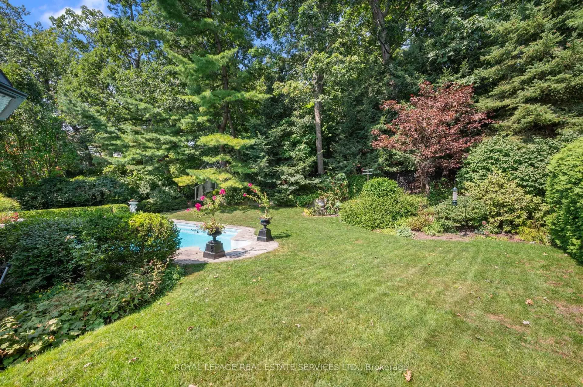 Photo 35 of 14 Riverside Crescent, Toronto, High Park-Swansea — HOMEH