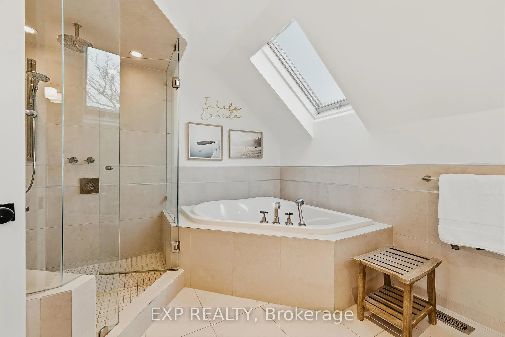 Photo 22 of 21 Granbridge Drive, Woolwich — HOMEH