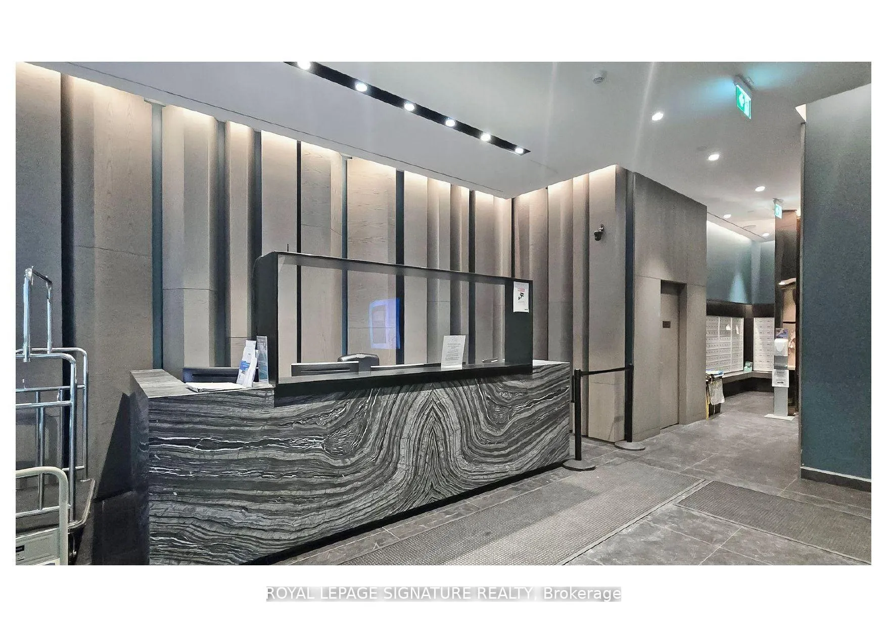 Photo 2 of Unit 2612, 25 Richmond Street E, Toronto, Church-Yonge Corridor — HOMEH