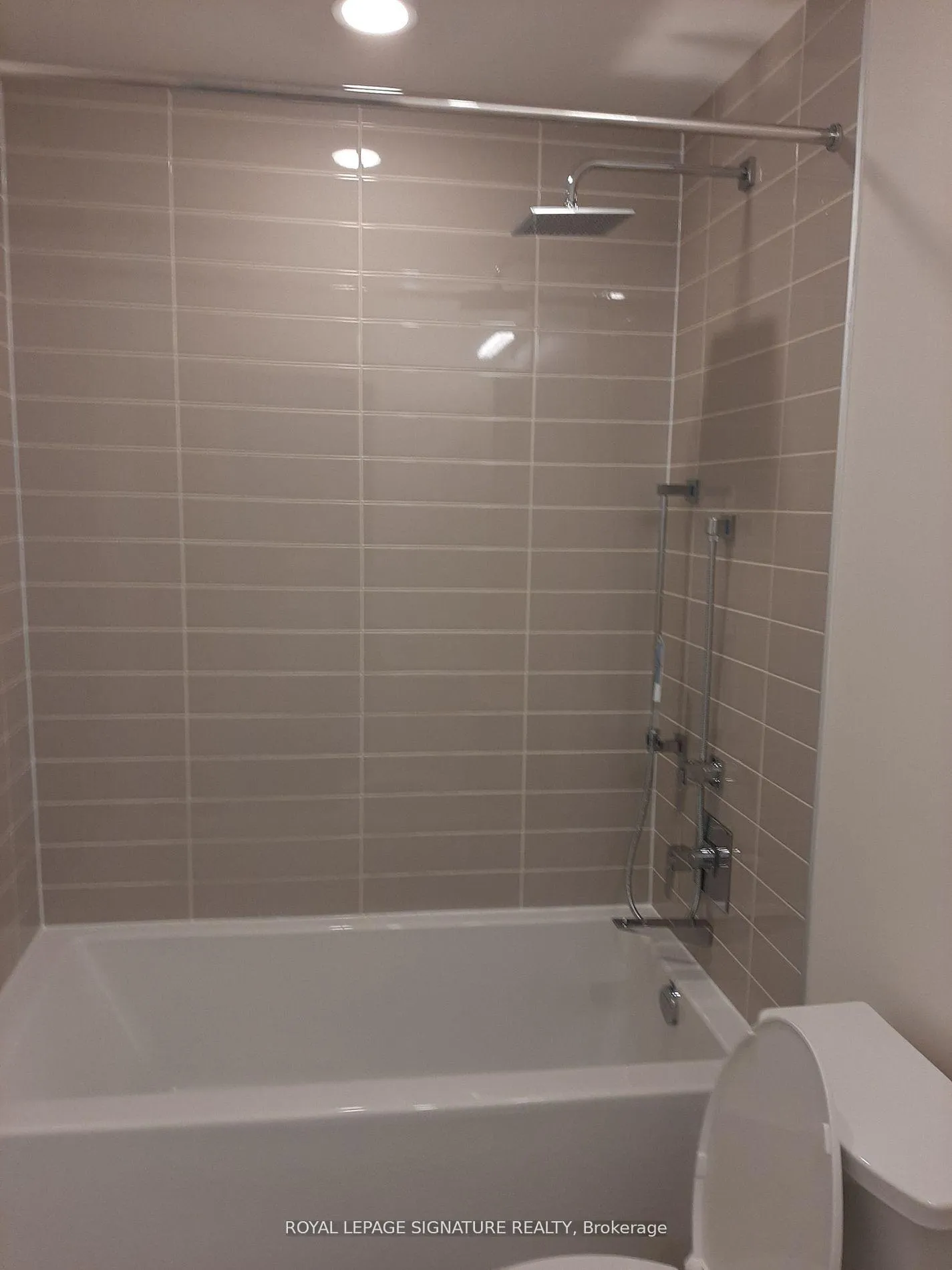 Photo 15 of Unit 2612, 25 Richmond Street E, Toronto, Church-Yonge Corridor — HOMEH