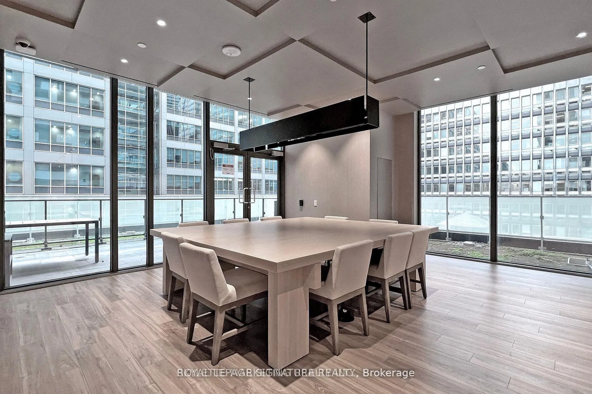 Photo 25 of Unit 2612, 25 Richmond Street E, Toronto, Church-Yonge Corridor — HOMEH