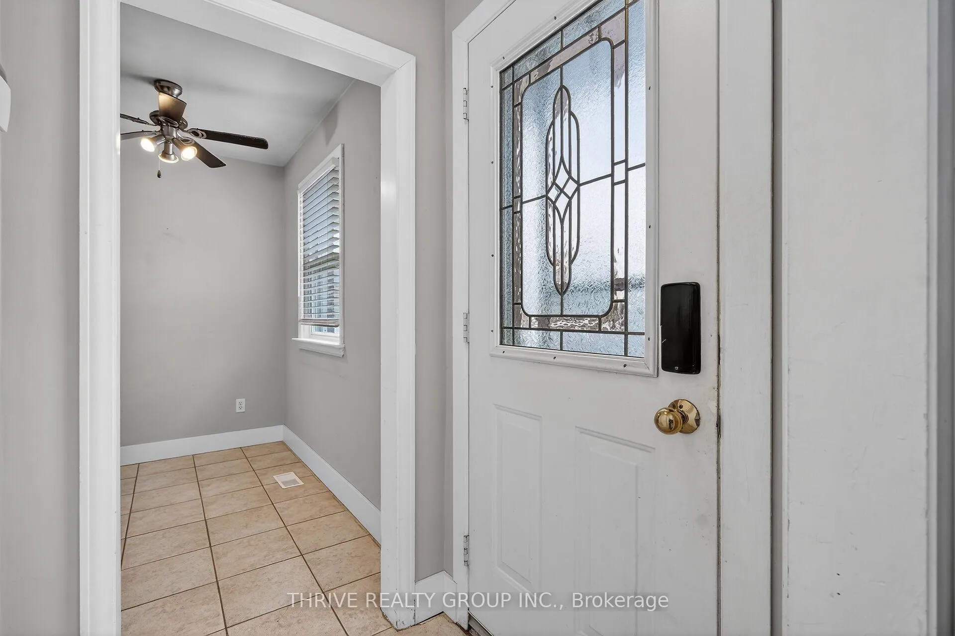 Photo 4 of 71 Jasper Crescent, London, East O — HOMEH