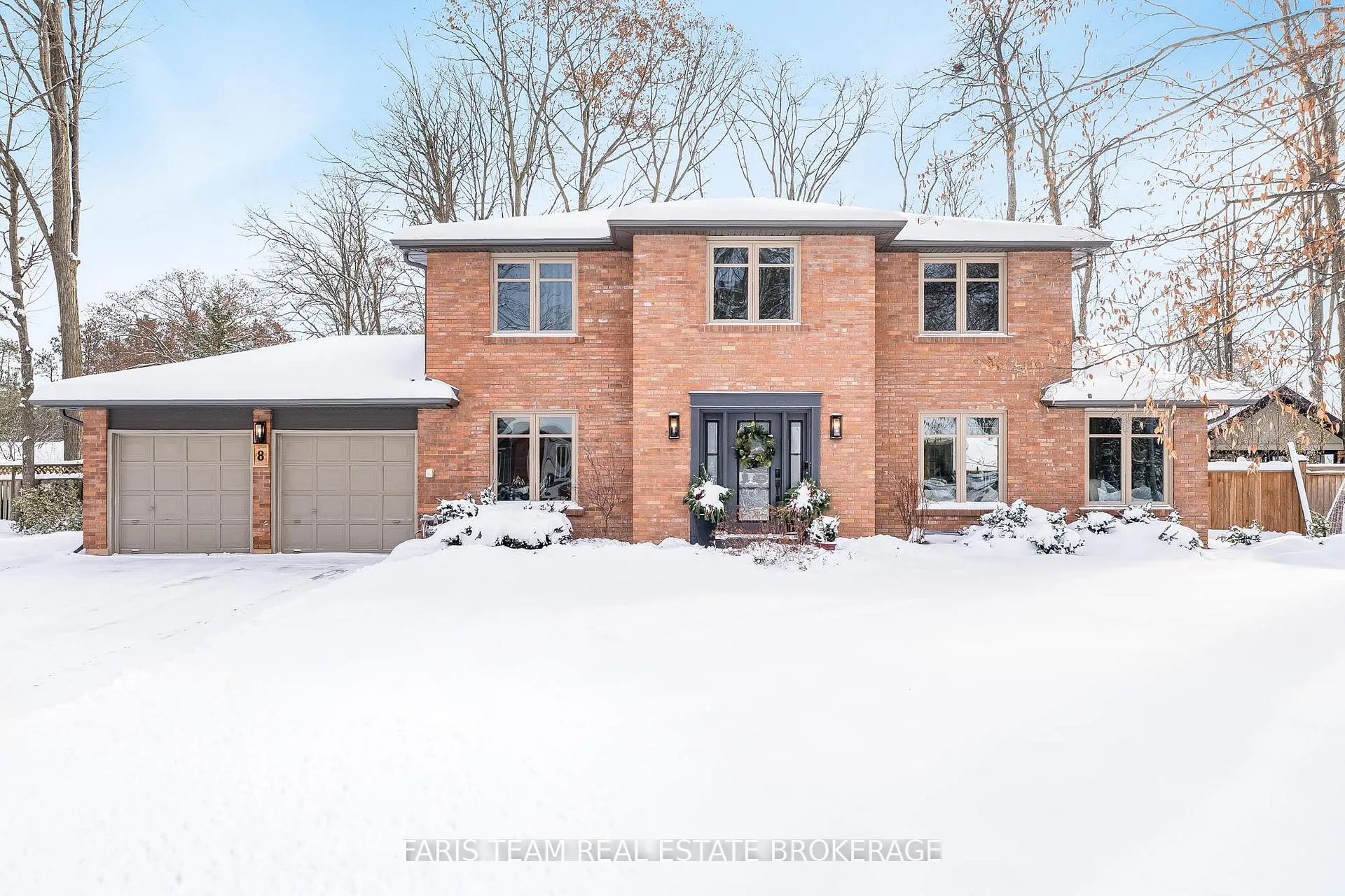 Photo 1 of 8 Malta Crescent, Springwater, Midhurst — HOMEH