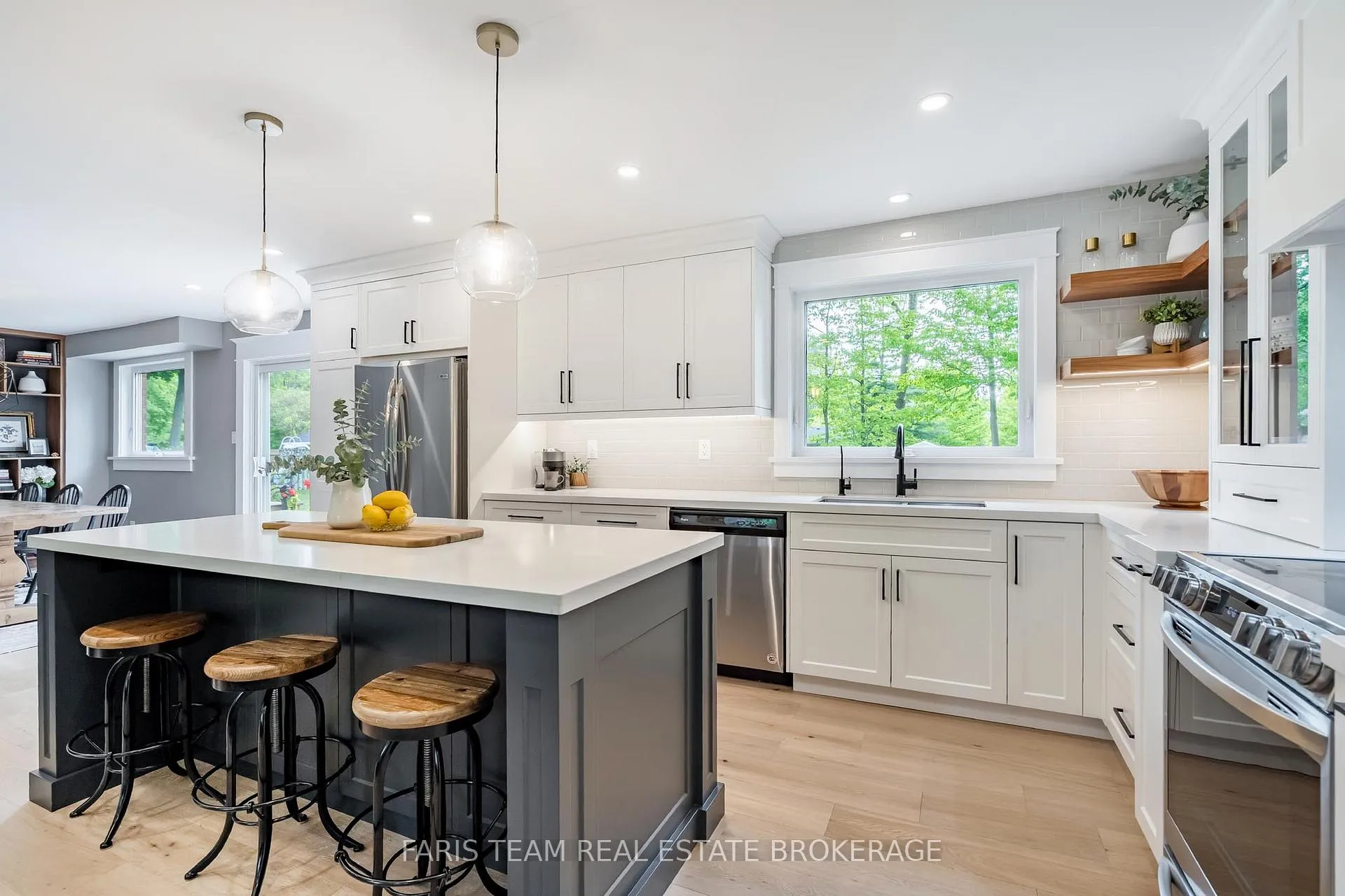 Photo 11 of 8 Malta Crescent, Springwater, Midhurst — HOMEH