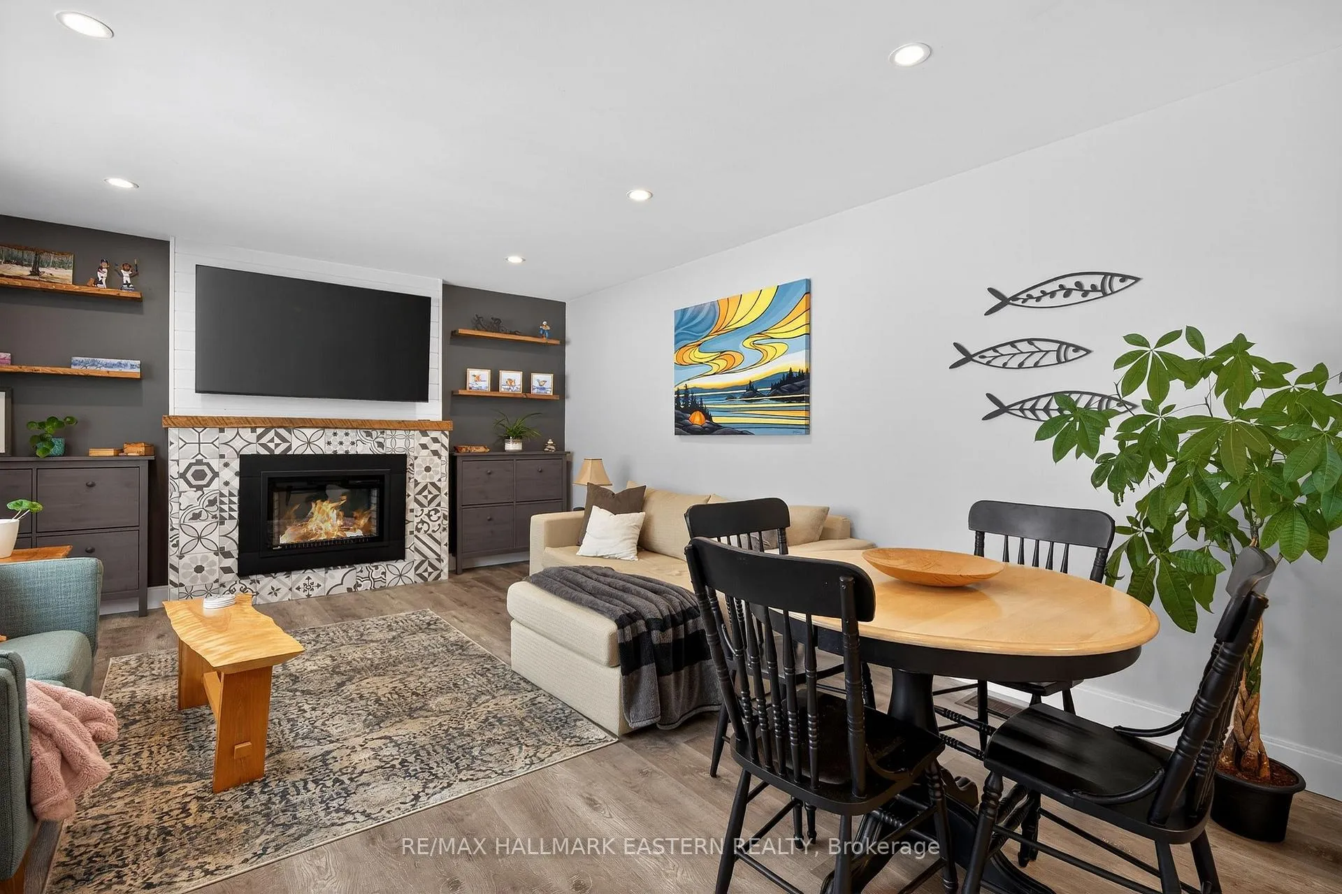 Photo 16 of 98 Arthur Avenue, Peterborough, Otonabee Ward 1 — HOMEH