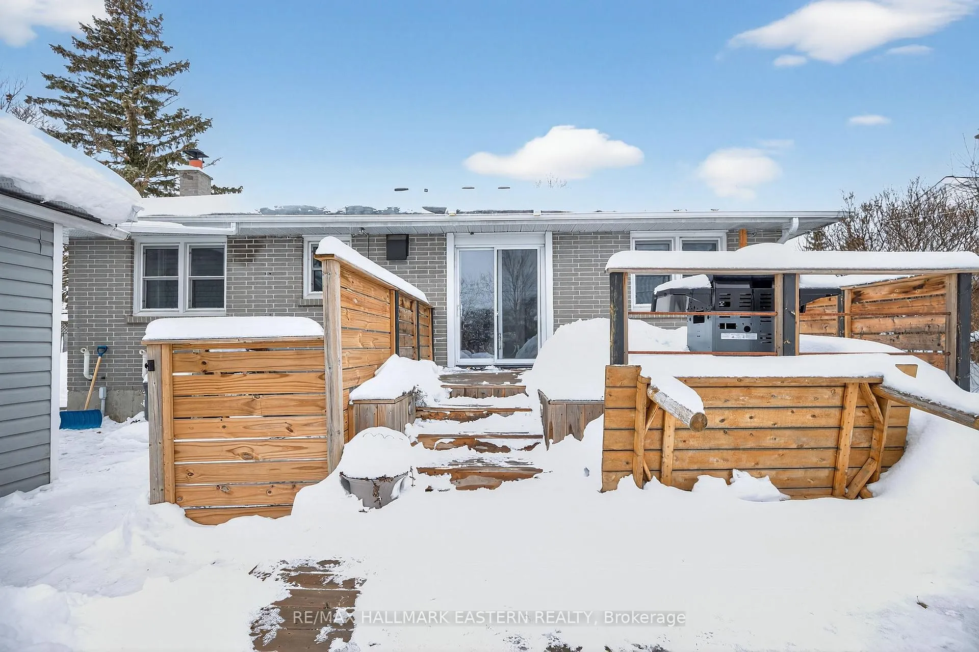 Photo 46 of 98 Arthur Avenue, Peterborough, Otonabee Ward 1 — HOMEH