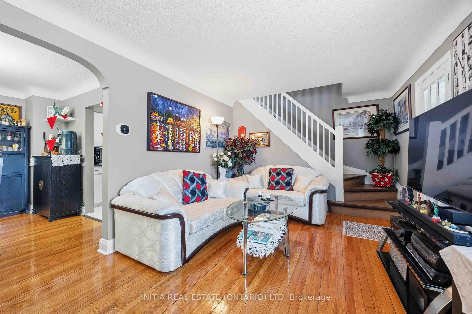 Photo 5 of 310 Conrad Street, Sarnia — HOMEH