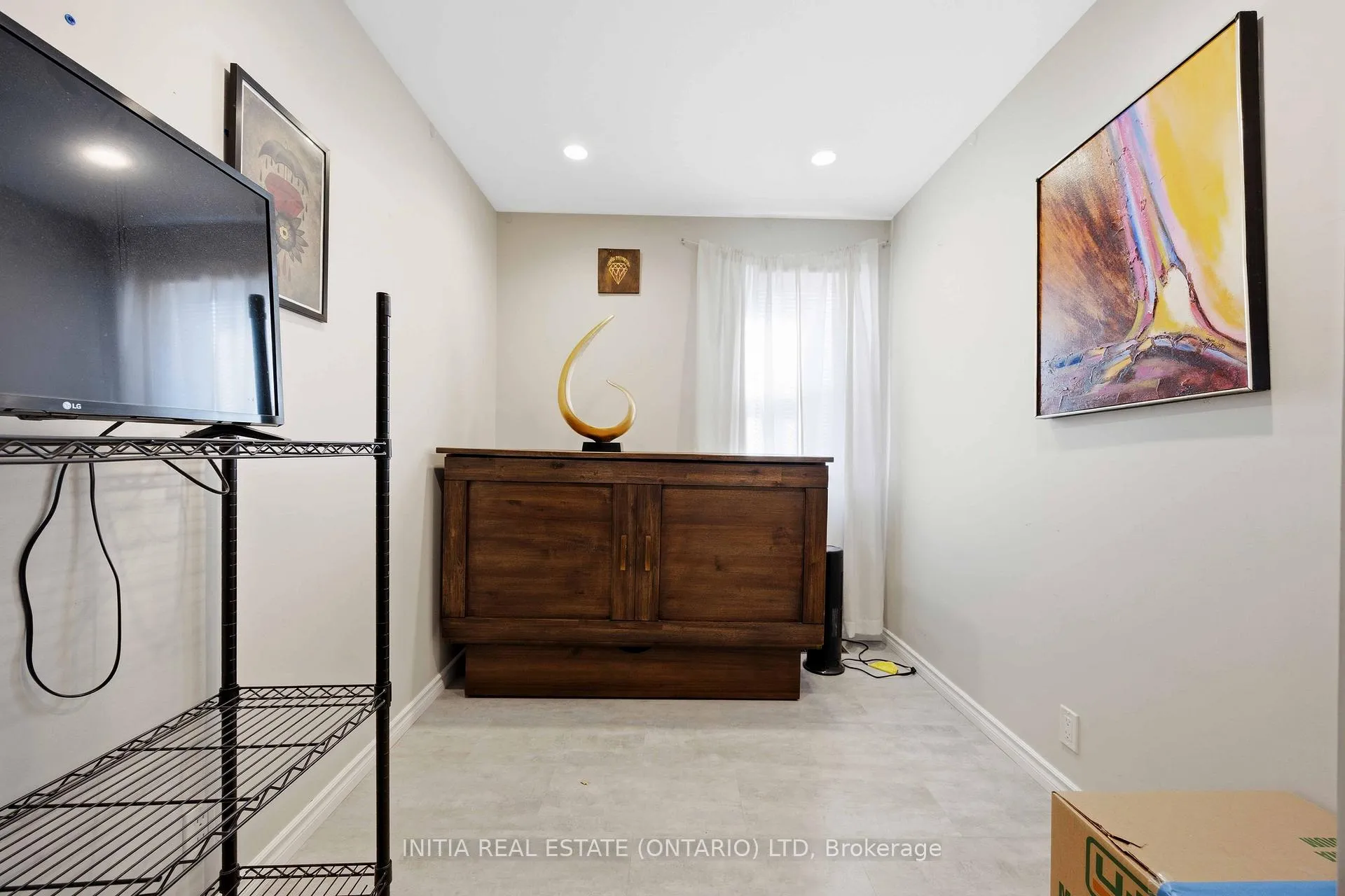 Photo 15 of 310 Conrad Street, Sarnia — HOMEH