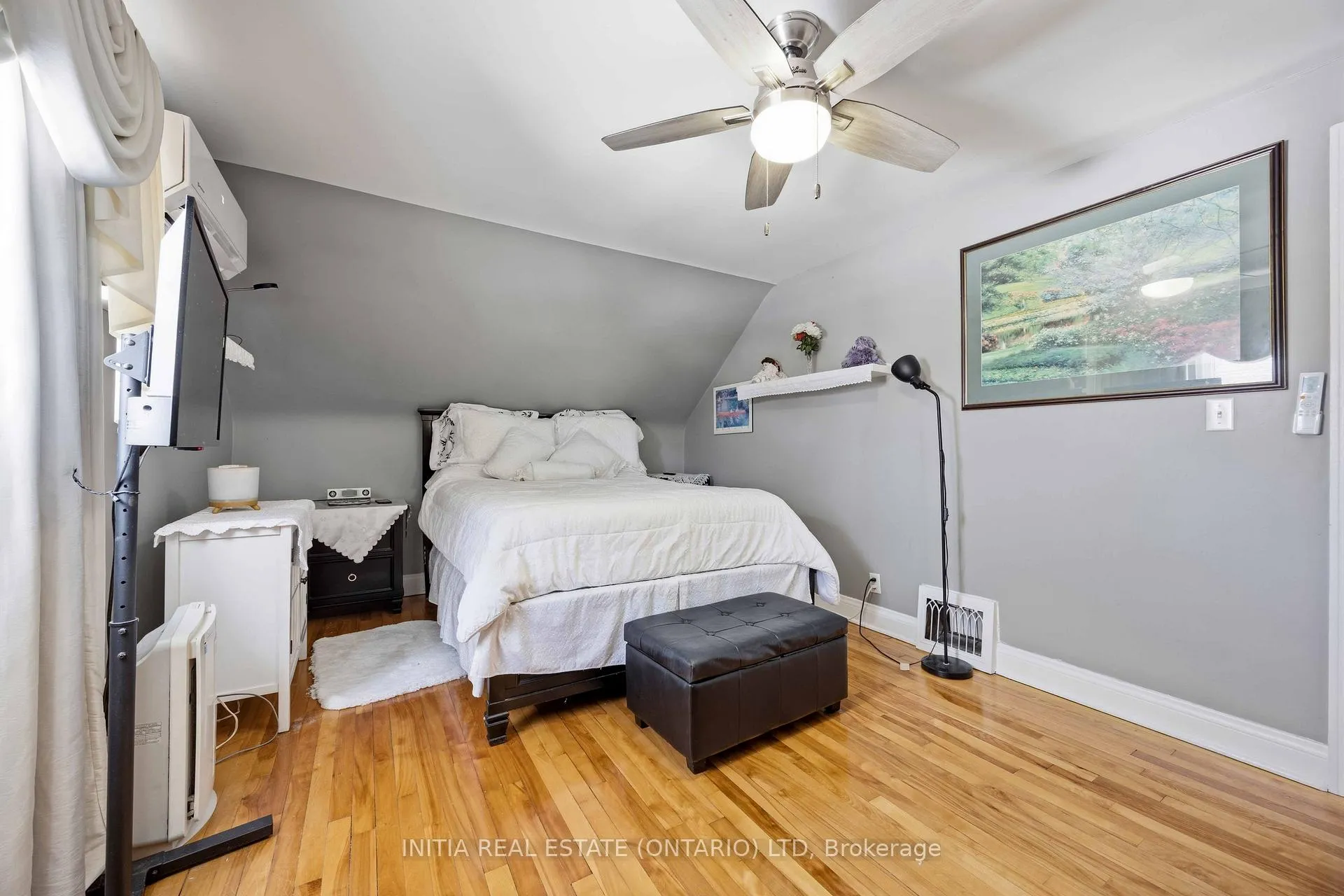Photo 19 of 310 Conrad Street, Sarnia — HOMEH