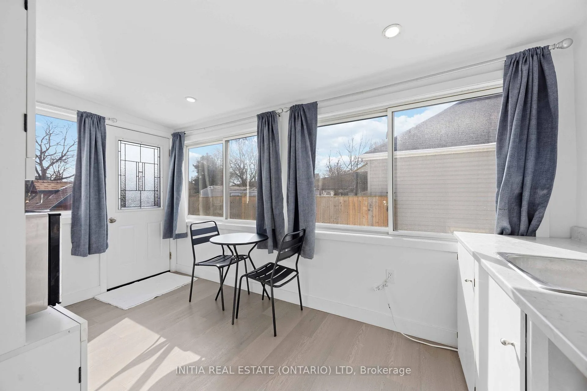 Photo 25 of 310 Conrad Street, Sarnia — HOMEH