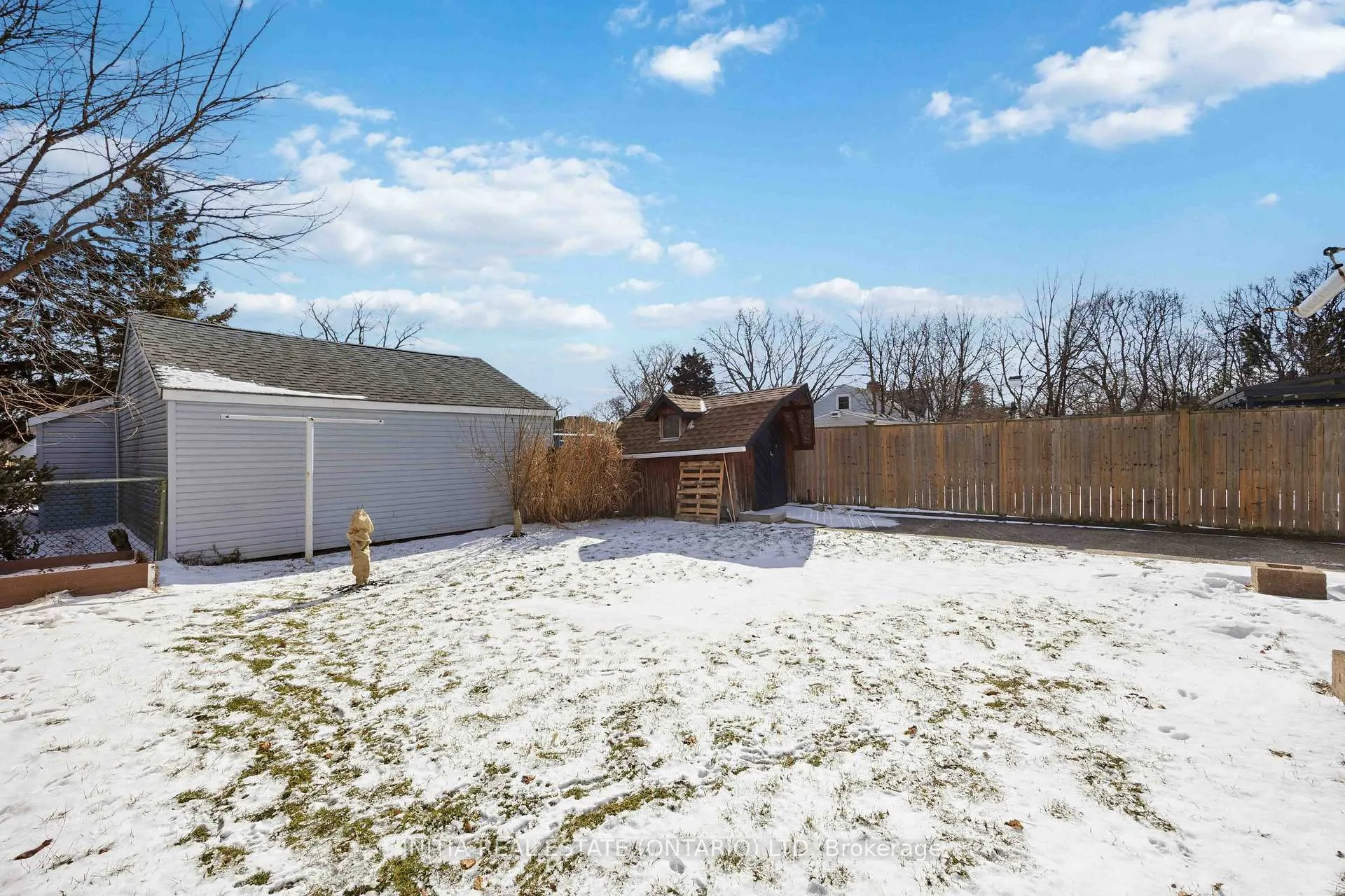 Photo 28 of 310 Conrad Street, Sarnia — HOMEH