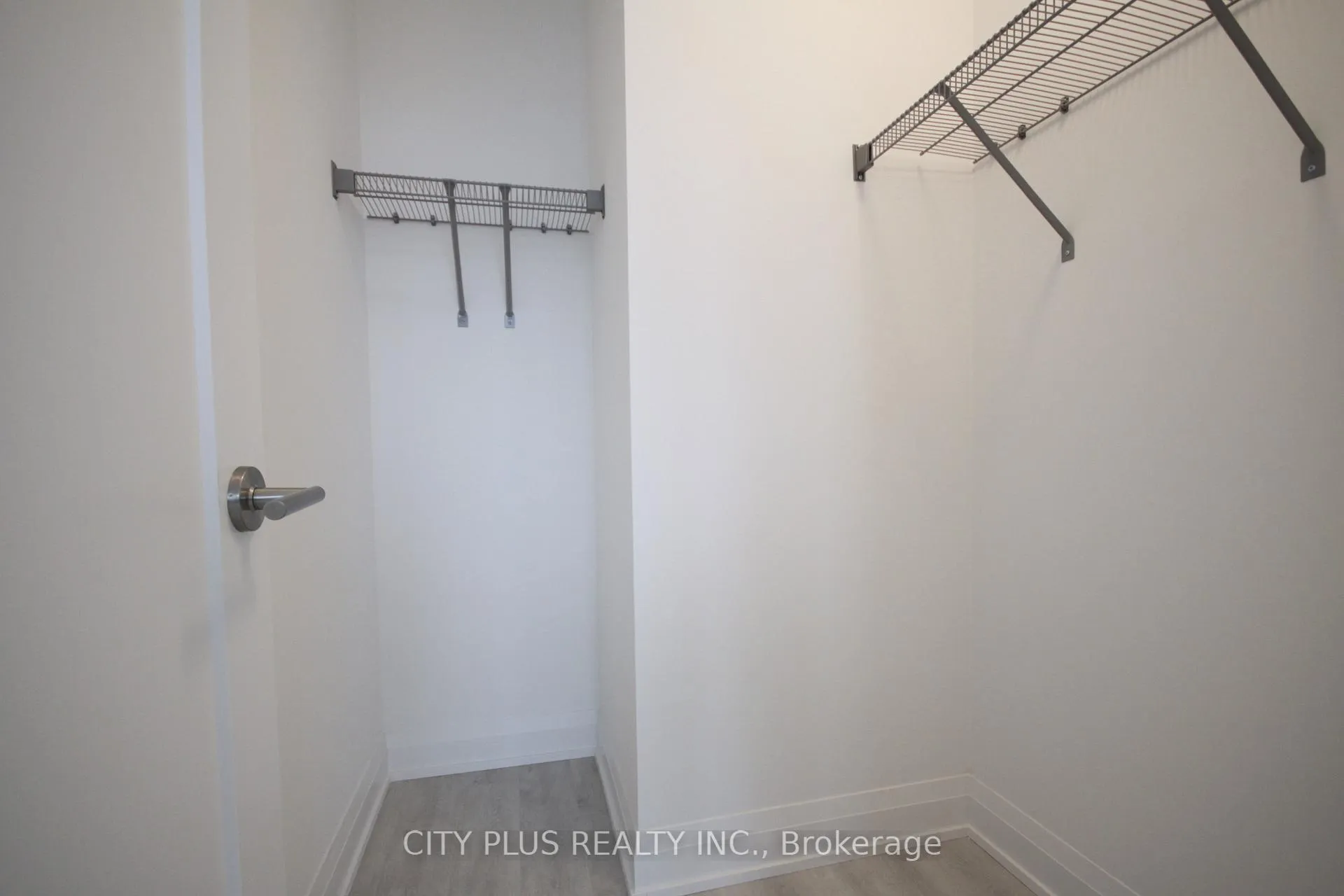 Photo 15 of Unit 2304, 65 Broadway Avenue, Toronto, Mount Pleasant West — HOMEH