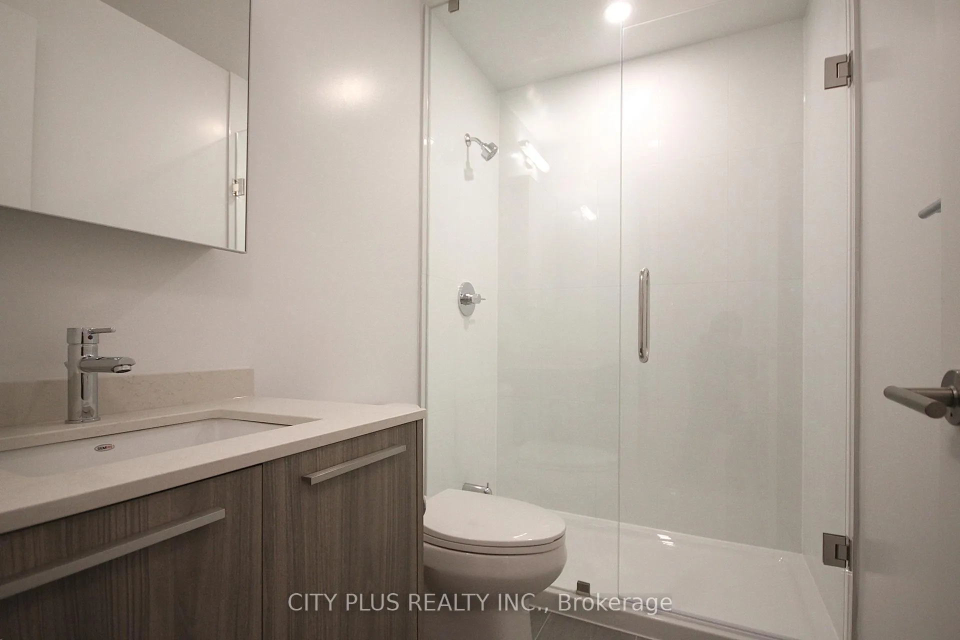 Photo 17 of Unit 2304, 65 Broadway Avenue, Toronto, Mount Pleasant West — HOMEH