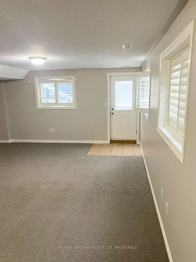 Photo 7 of Unit Lower, 355 Draper's Street, Welland, Prince Charles — HOMEH