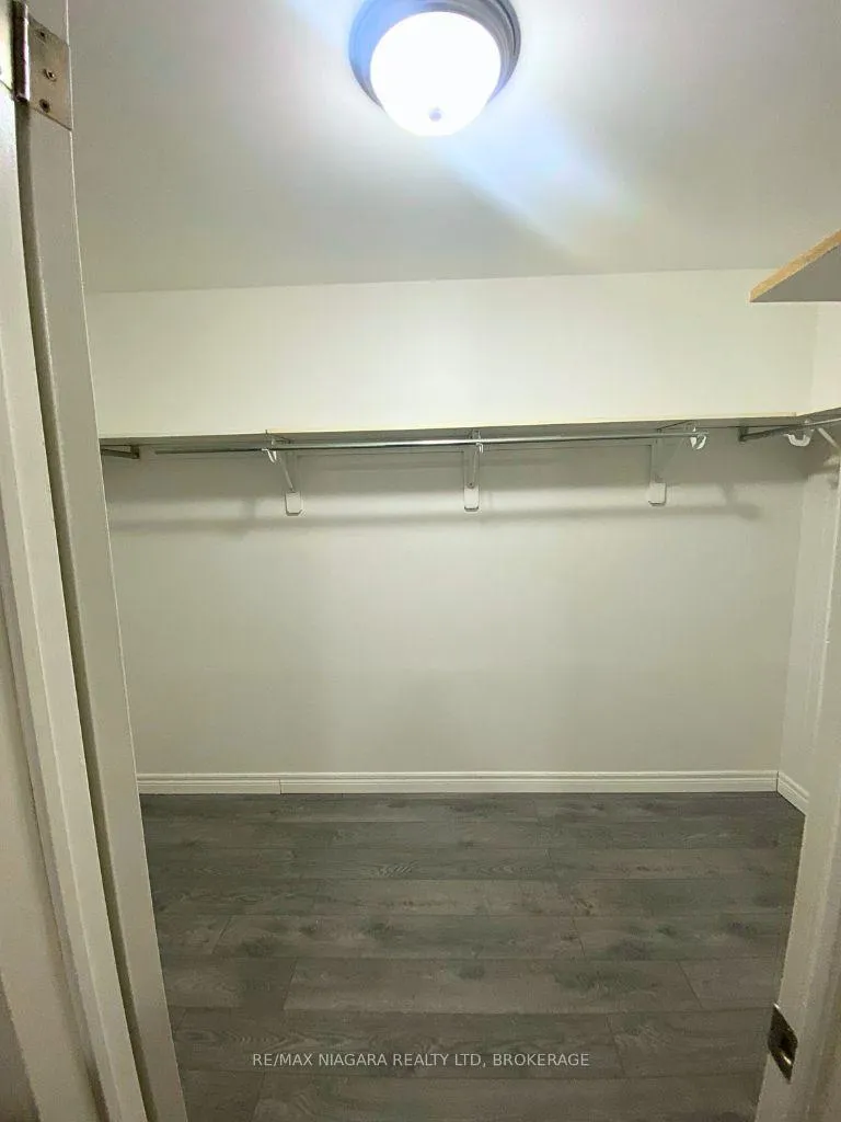 Photo 16 of Unit Lower, 355 Draper's Street, Welland, Prince Charles — HOMEH
