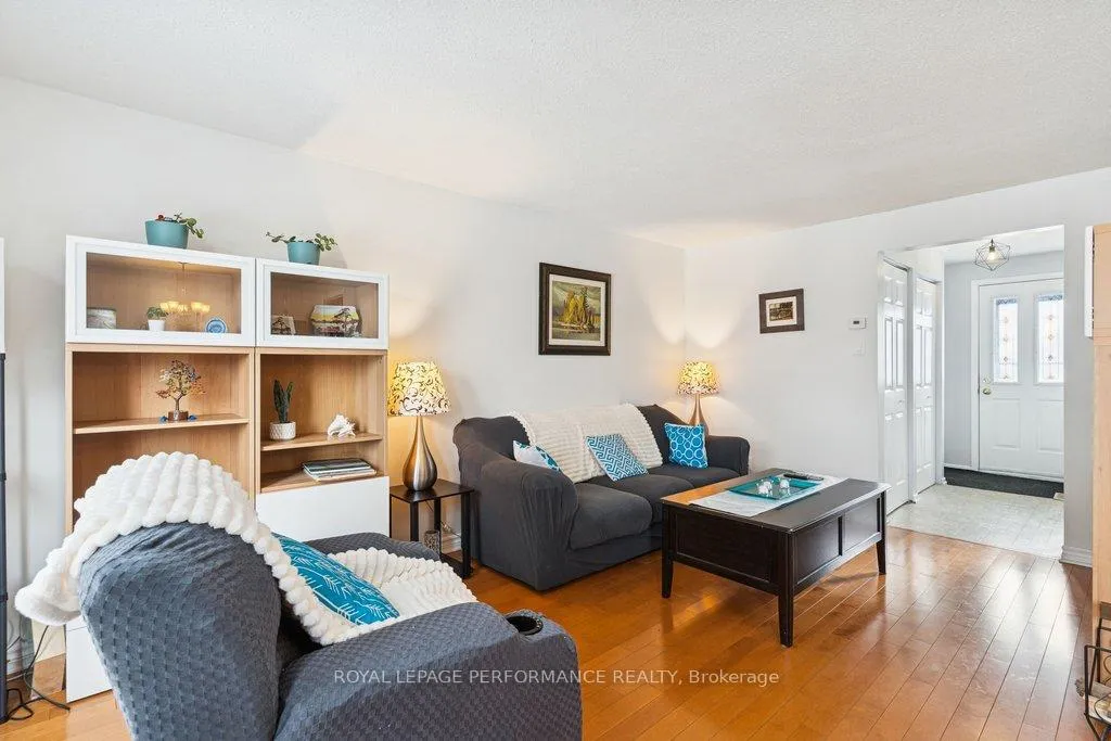 Photo 17 of Unit 48, 423C Woodfield Drive, Ottawa, Tanglewood — HOMEH
