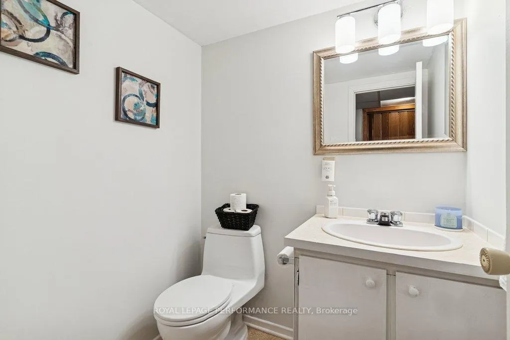 Photo 36 of Unit 48, 423C Woodfield Drive, Ottawa, Tanglewood — HOMEH