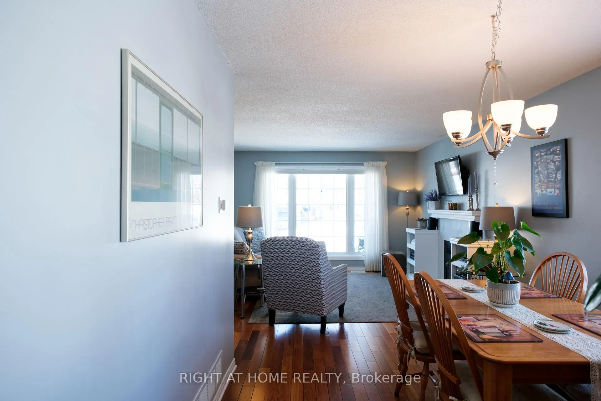 Photo 5 of 23 Fairview Crescent, Arnprior — HOMEH