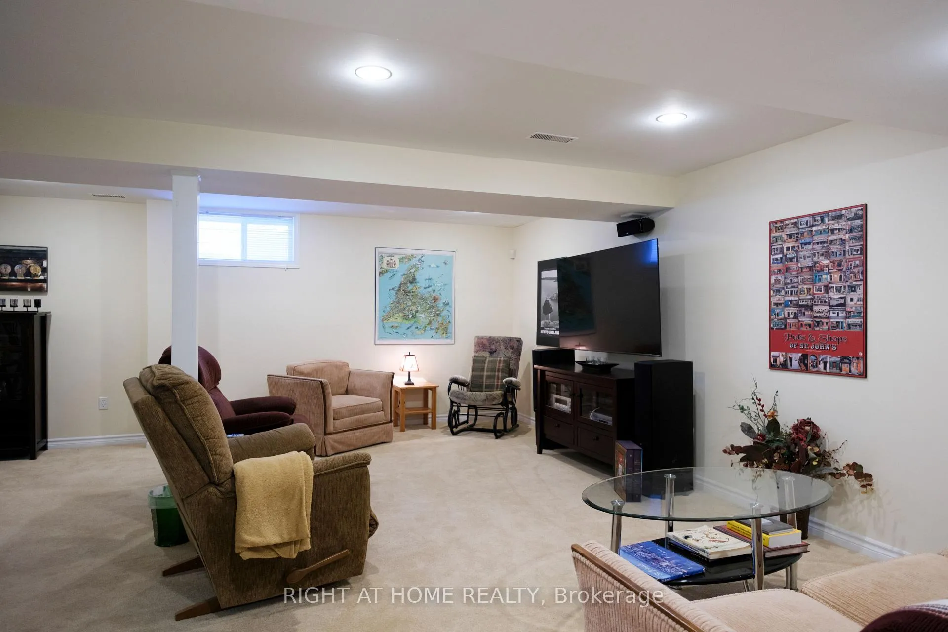 Photo 15 of 23 Fairview Crescent, Arnprior — HOMEH