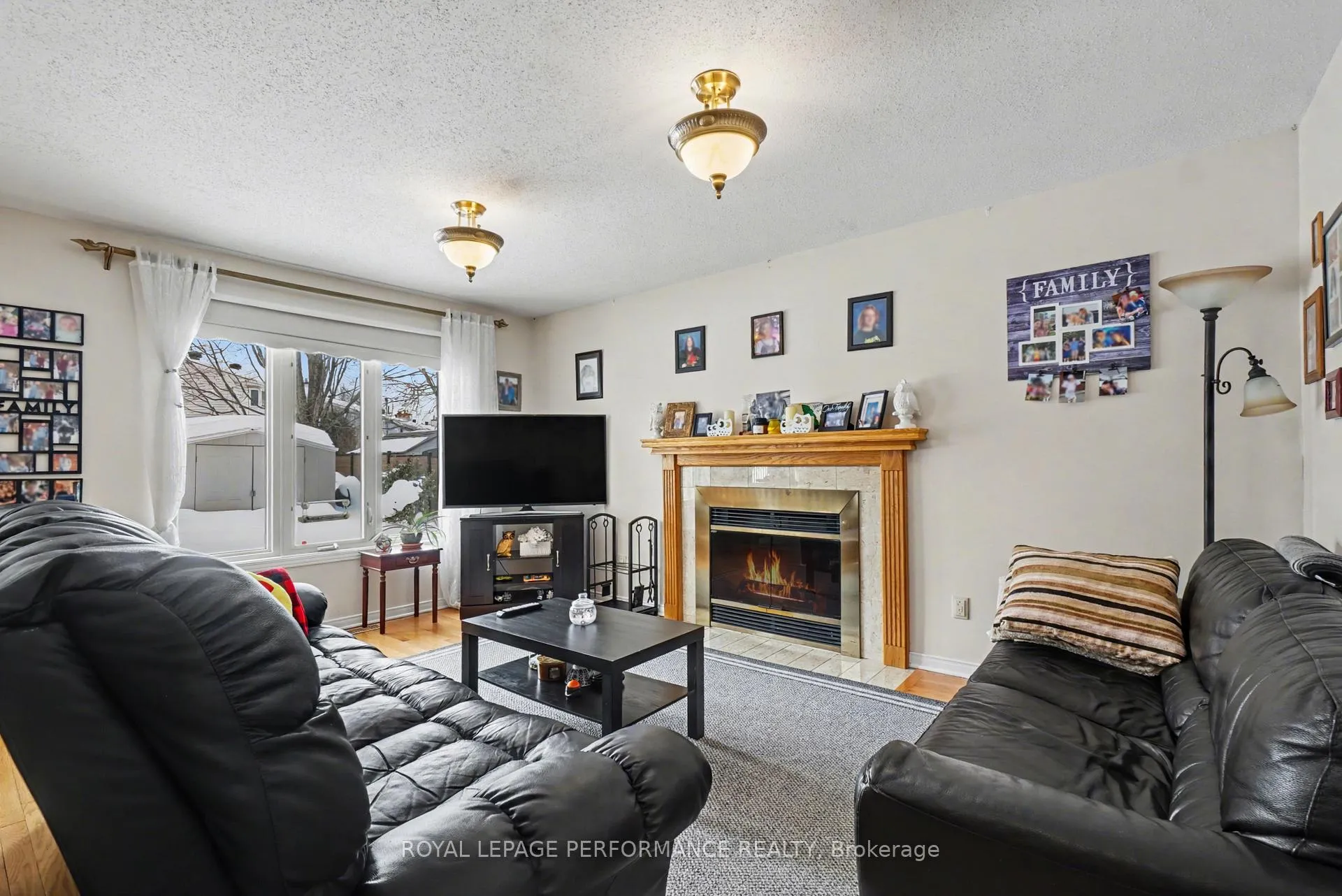 Photo 17 of 734 Merkley Drive, Ottawa, Fallingbrook/Pineridge — HOMEH