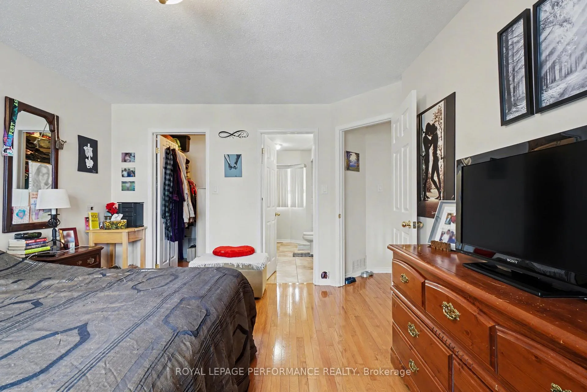 Photo 21 of 734 Merkley Drive, Ottawa, Fallingbrook/Pineridge — HOMEH