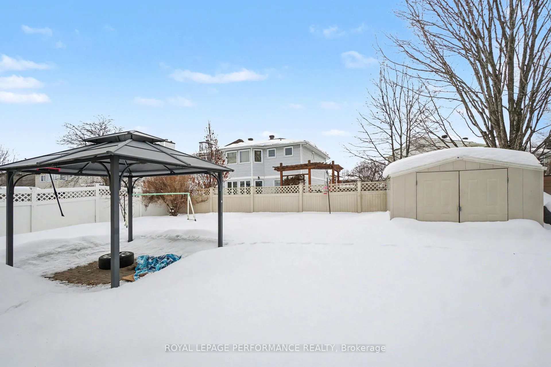 Photo 31 of 734 Merkley Drive, Ottawa, Fallingbrook/Pineridge — HOMEH
