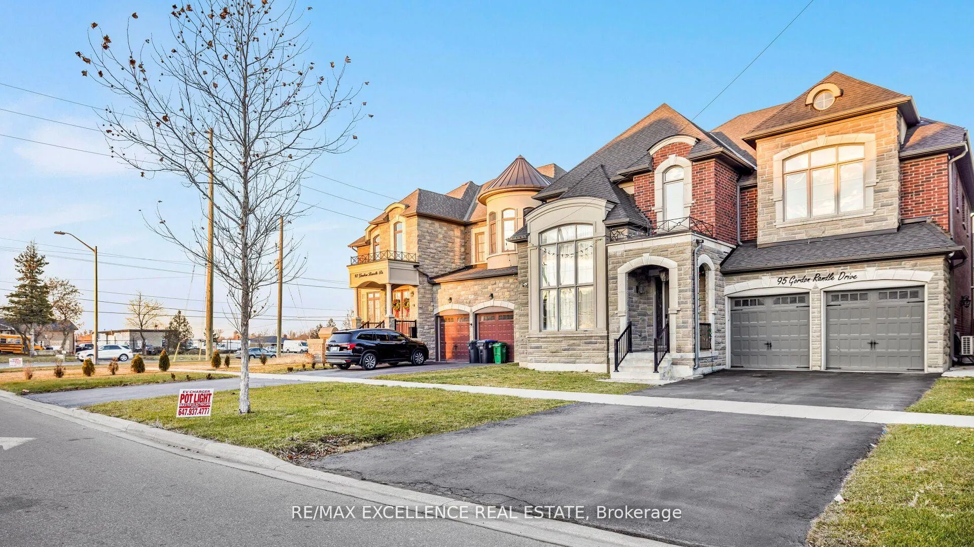 Photo 1 of 95 Gordon Randle Drive, Brampton, Toronto Gore Rural Estate — HOMEH