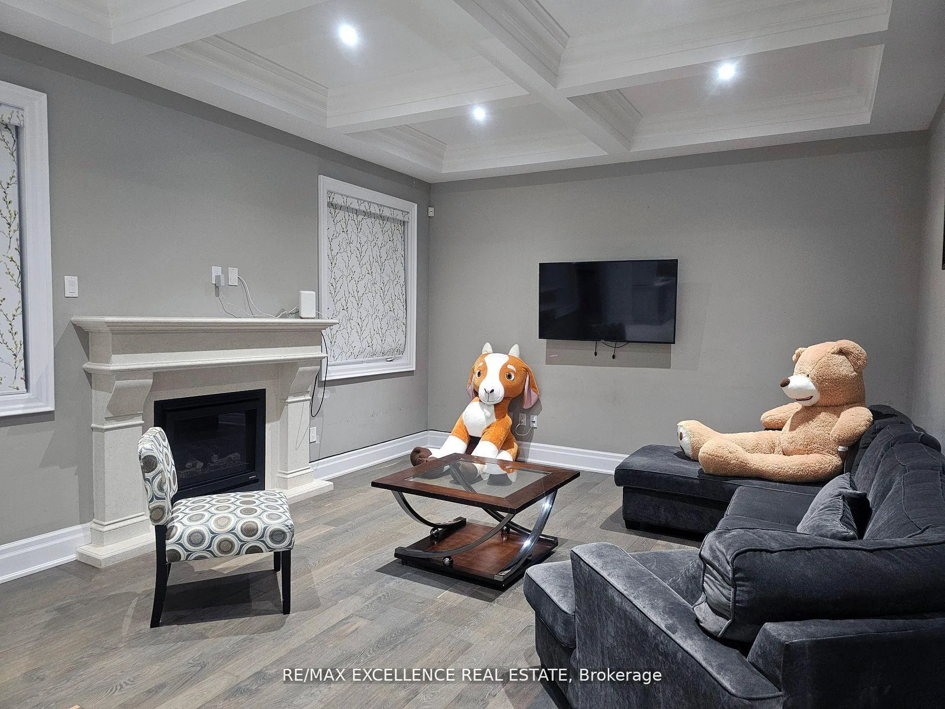Photo 8 of 95 Gordon Randle Drive, Brampton, Toronto Gore Rural Estate — HOMEH