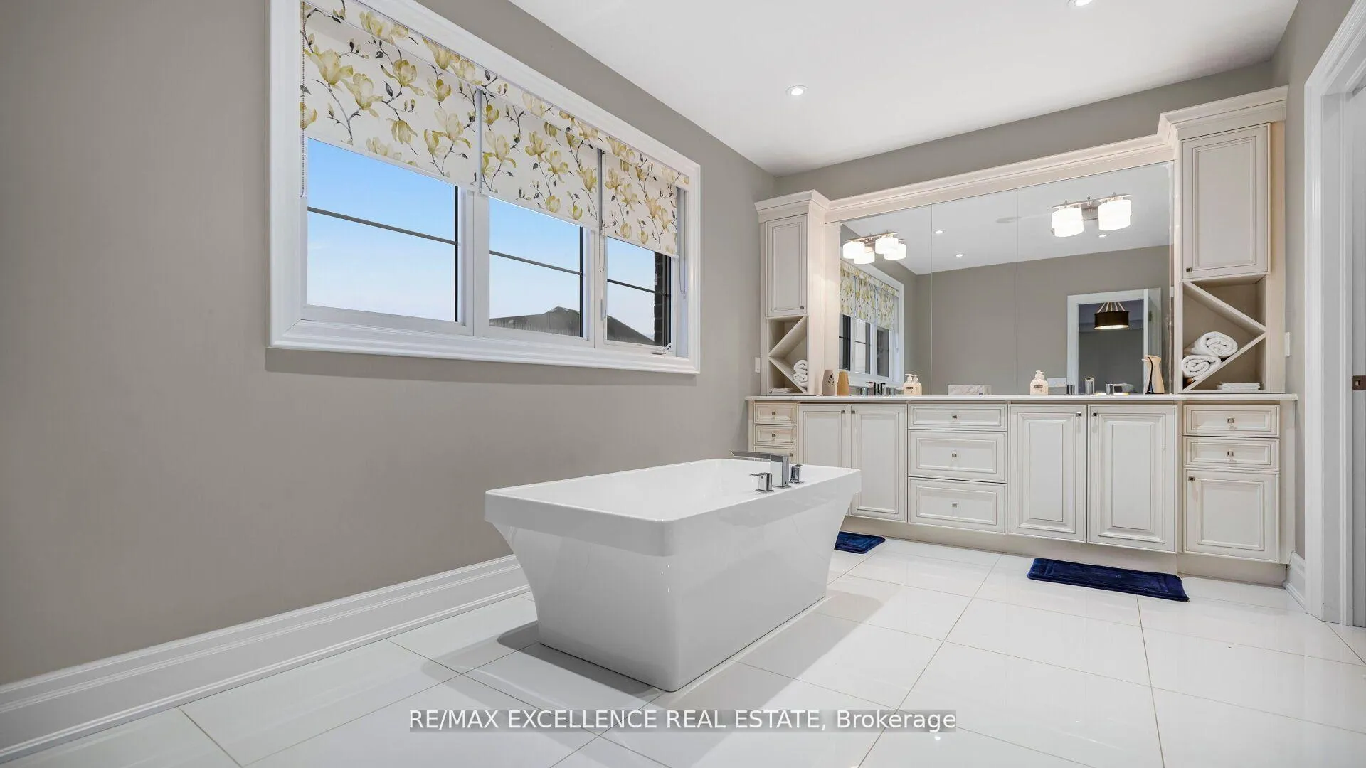 Photo 15 of 95 Gordon Randle Drive, Brampton, Toronto Gore Rural Estate — HOMEH