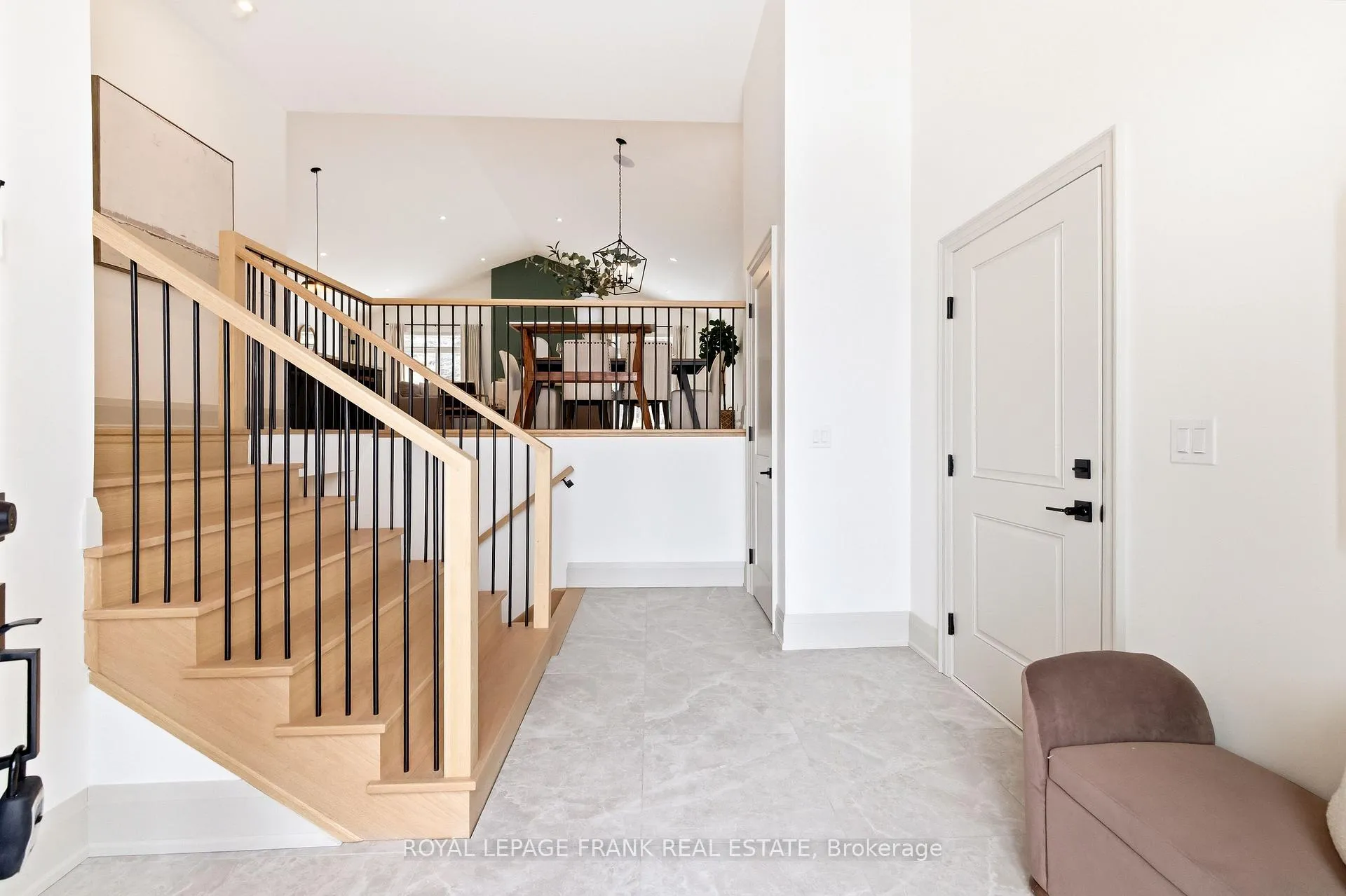 Photo 5 of 362 Carnegie Beach Road, Scugog, Port Perry — HOMEH