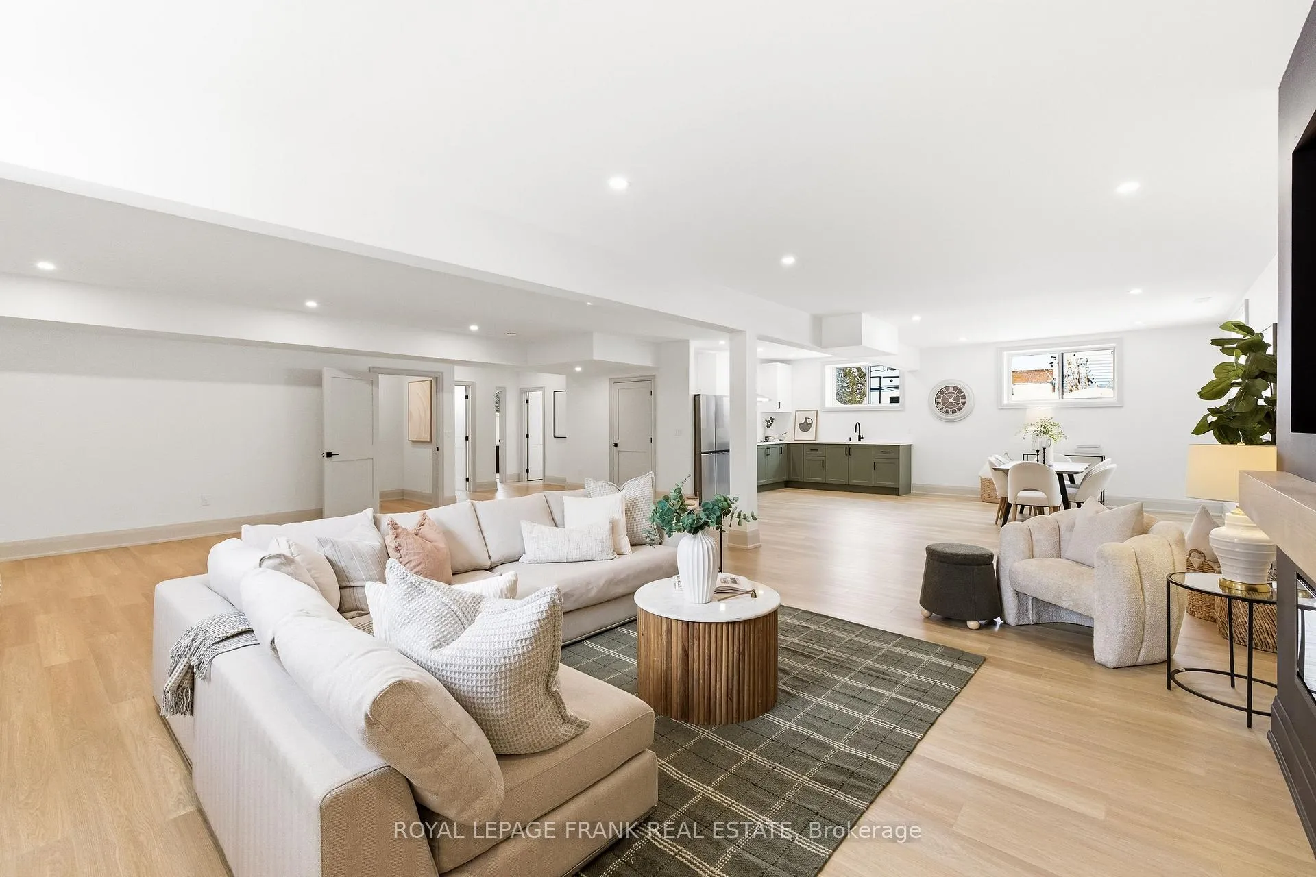 Photo 26 of 362 Carnegie Beach Road, Scugog, Port Perry — HOMEH
