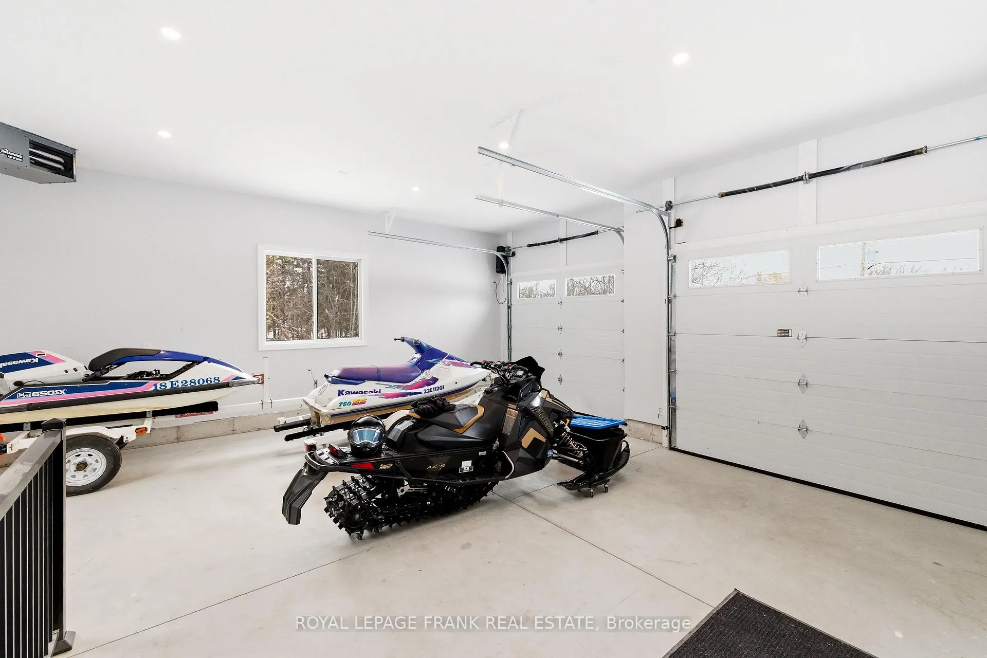 Photo 35 of 362 Carnegie Beach Road, Scugog, Port Perry — HOMEH
