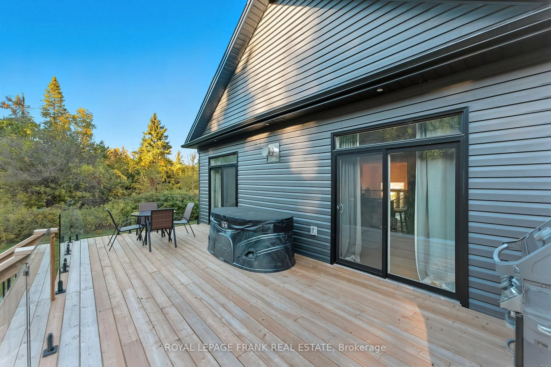Photo 38 of 362 Carnegie Beach Road, Scugog, Port Perry — HOMEH