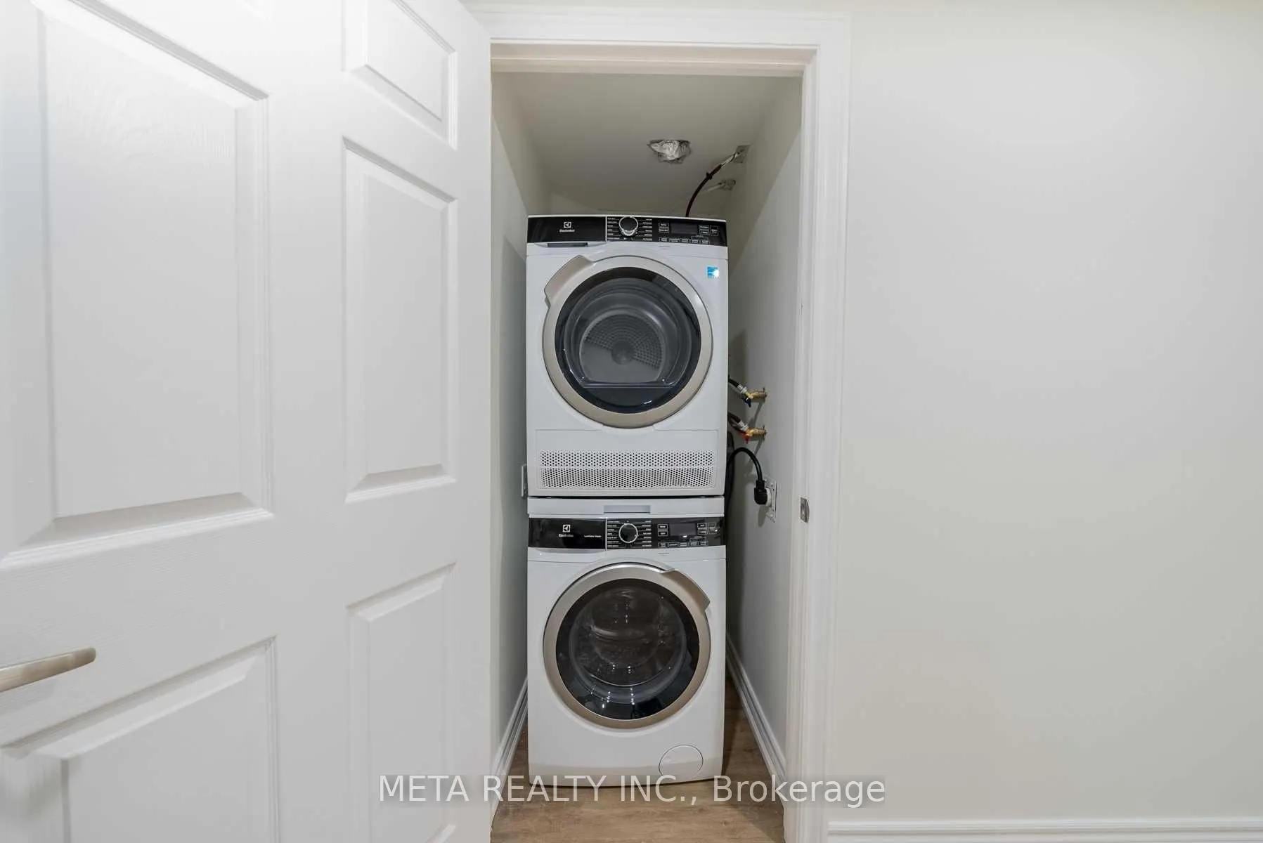 Photo 7 of Unit Bsmt, 252 Howell Crescent, Pickering, Rougemount — HOMEH