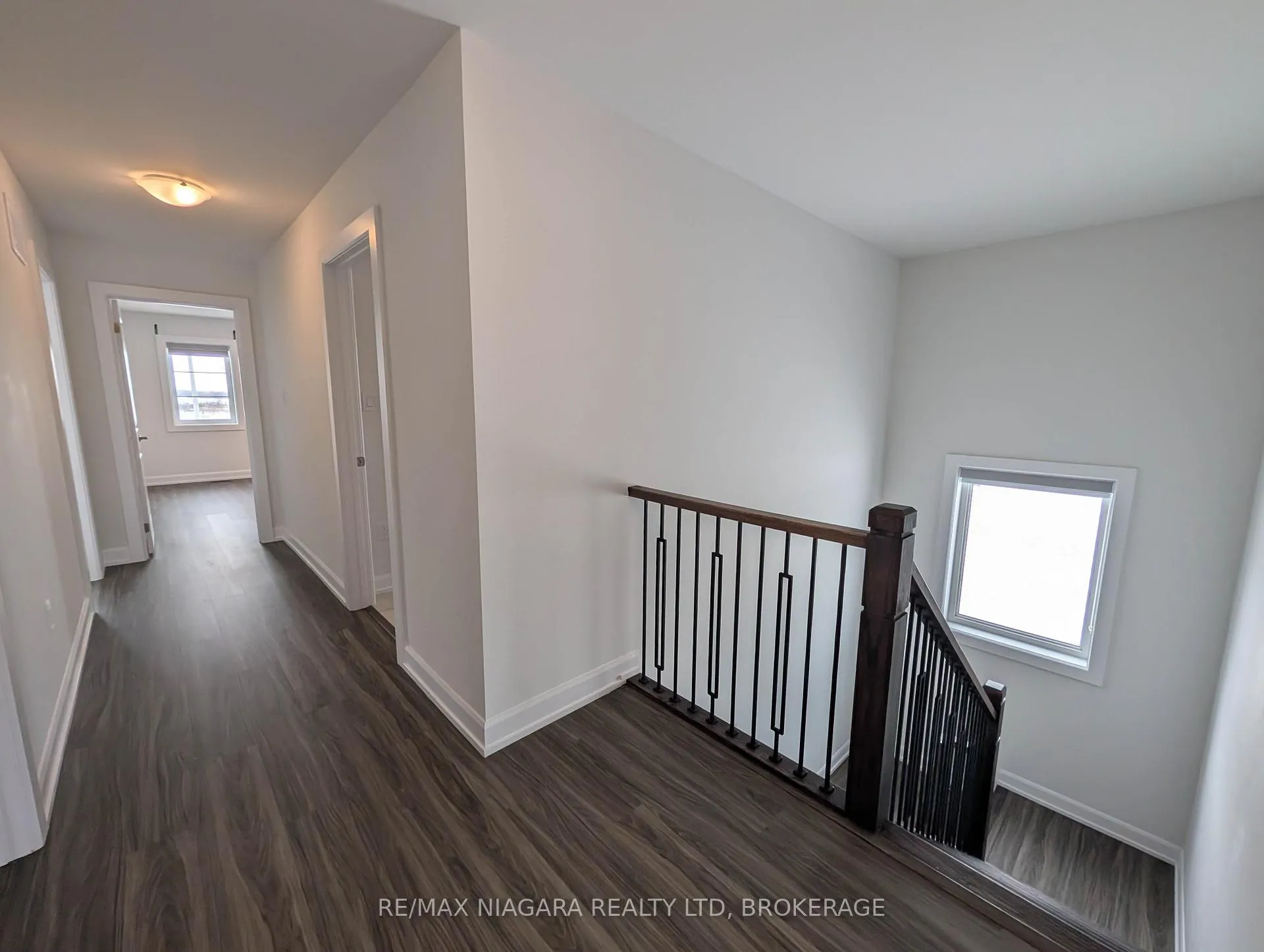 Photo 16 of 10 Shoreview Drive, Welland, Hwy 406/Welland — HOMEH
