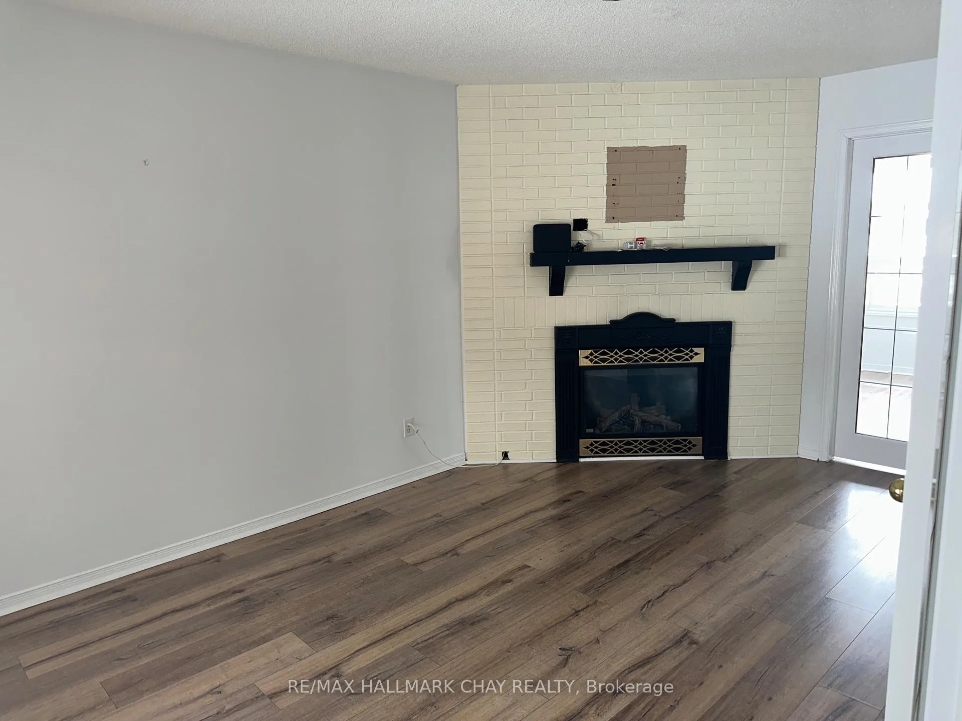 Photo 8 of UPPER - 16 Cuthbert Street, Barrie, Ardagh — HOMEH