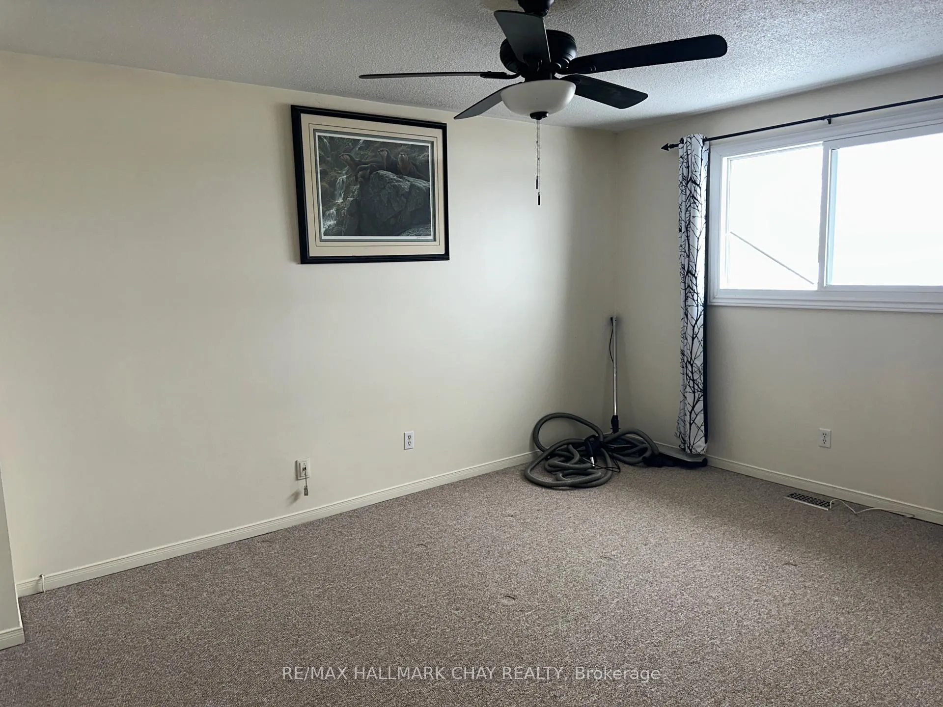 Photo 12 of UPPER - 16 Cuthbert Street, Barrie, Ardagh — HOMEH