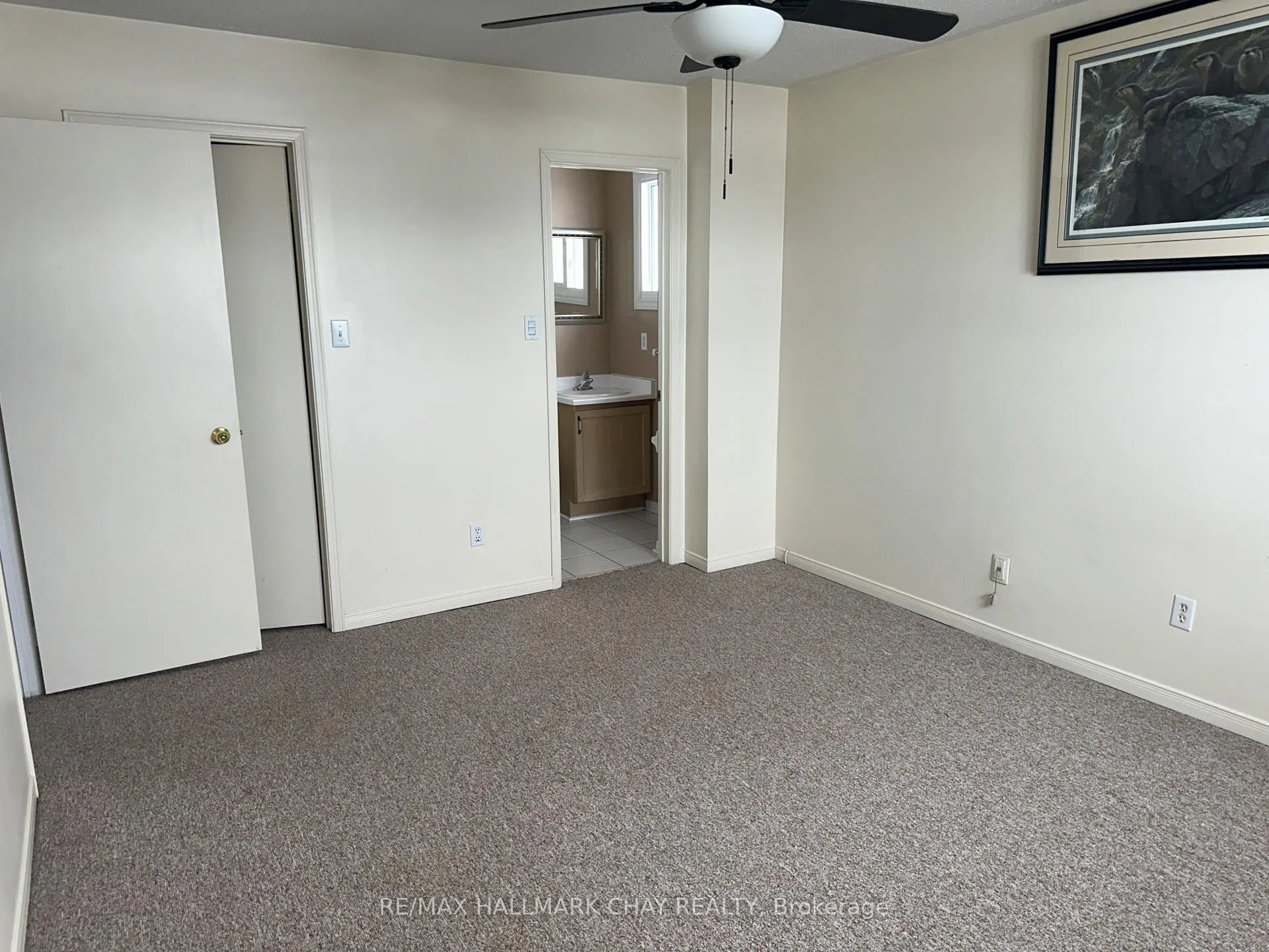 Photo 13 of UPPER - 16 Cuthbert Street, Barrie, Ardagh — HOMEH