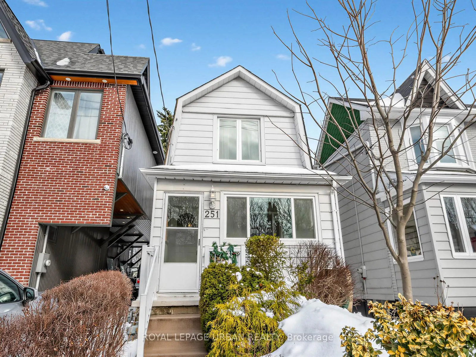 Photo 2 of 251 Cedarvale Avenue, Toronto, Woodbine-Lumsden — HOMEH