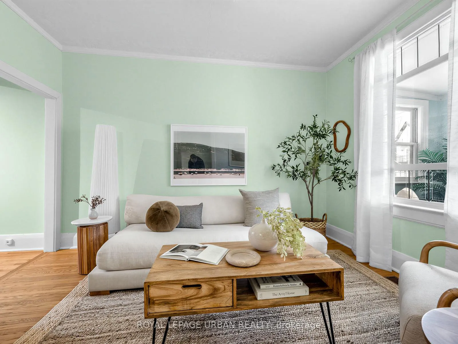 Photo 6 of 251 Cedarvale Avenue, Toronto, Woodbine-Lumsden — HOMEH