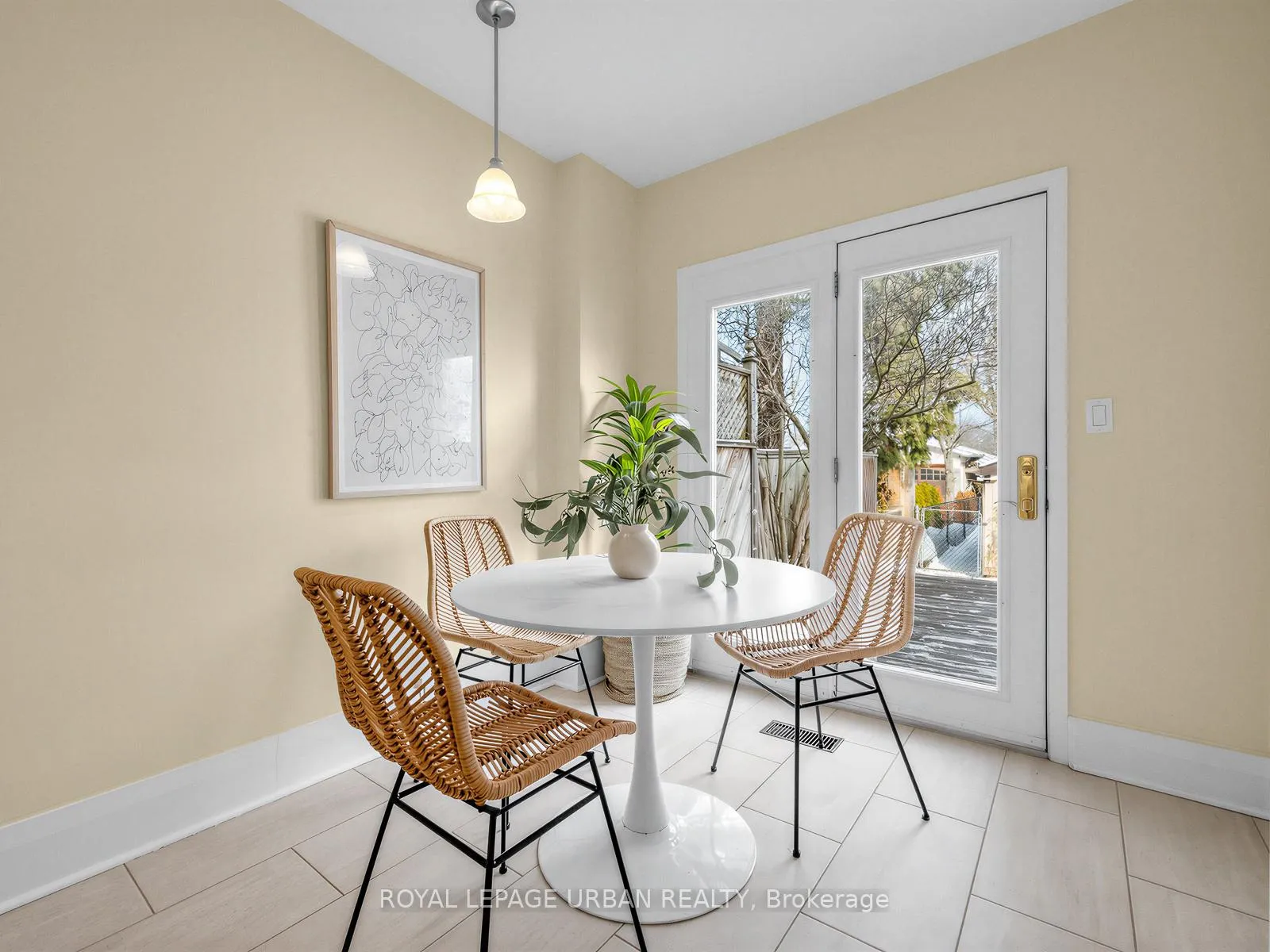 Photo 16 of 251 Cedarvale Avenue, Toronto, Woodbine-Lumsden — HOMEH