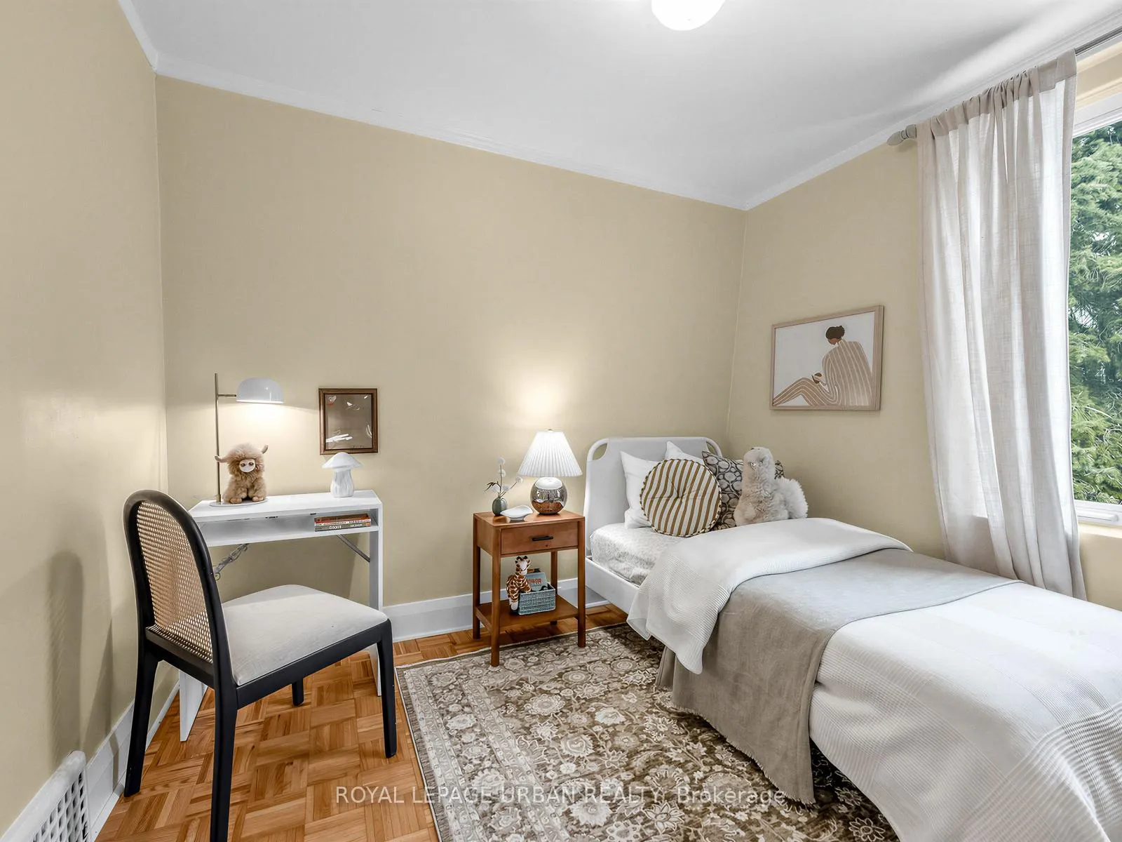 Photo 23 of 251 Cedarvale Avenue, Toronto, Woodbine-Lumsden — HOMEH