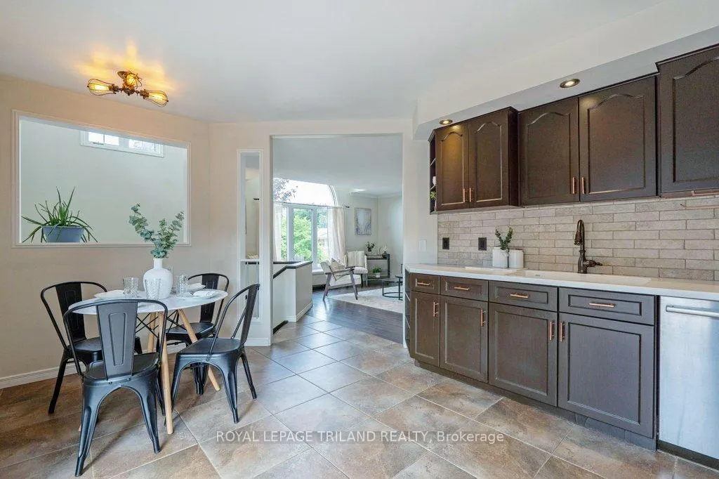 Photo 16 of 307 Frances Street, Central Elgin, Rural Central Elgin — HOMEH