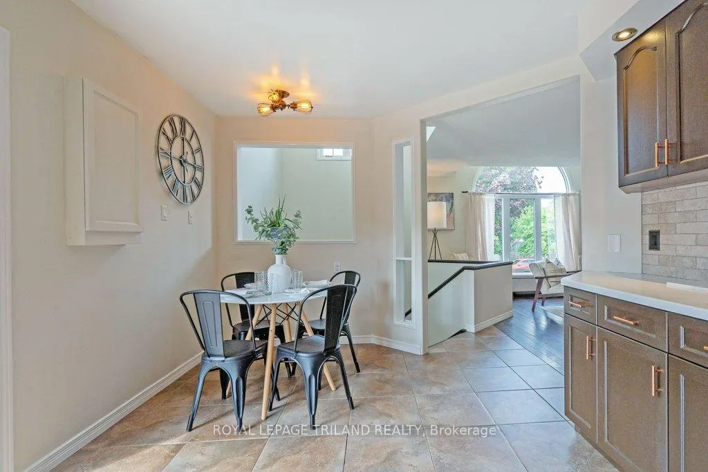 Photo 17 of 307 Frances Street, Central Elgin, Rural Central Elgin — HOMEH