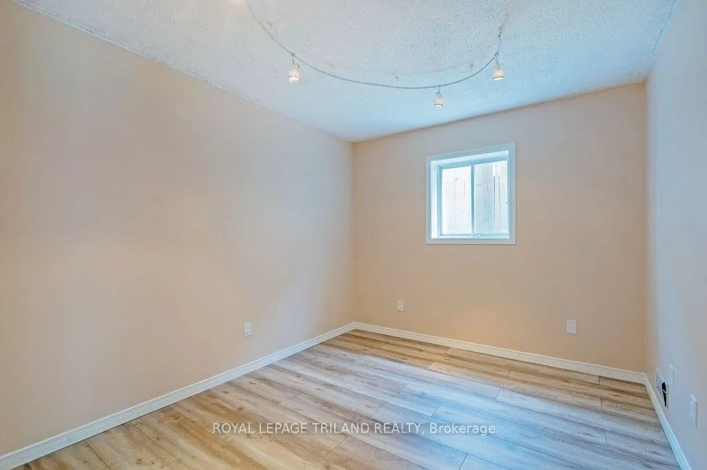 Photo 30 of 307 Frances Street, Central Elgin, Rural Central Elgin — HOMEH